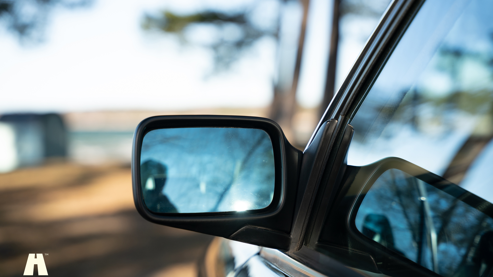 Exteriörbild på 1988 BMW 325 Coupé (23)