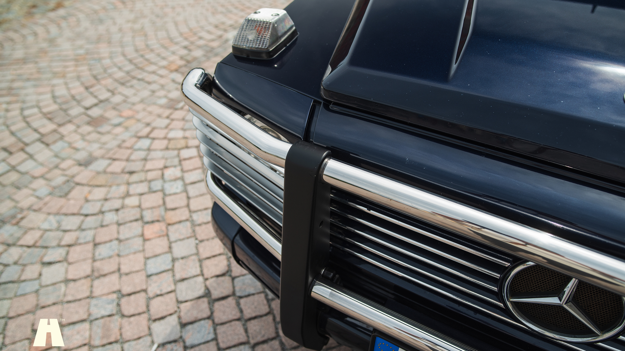 Exteriörbild på 2004 Mercedes-Benz G400 (KORT)