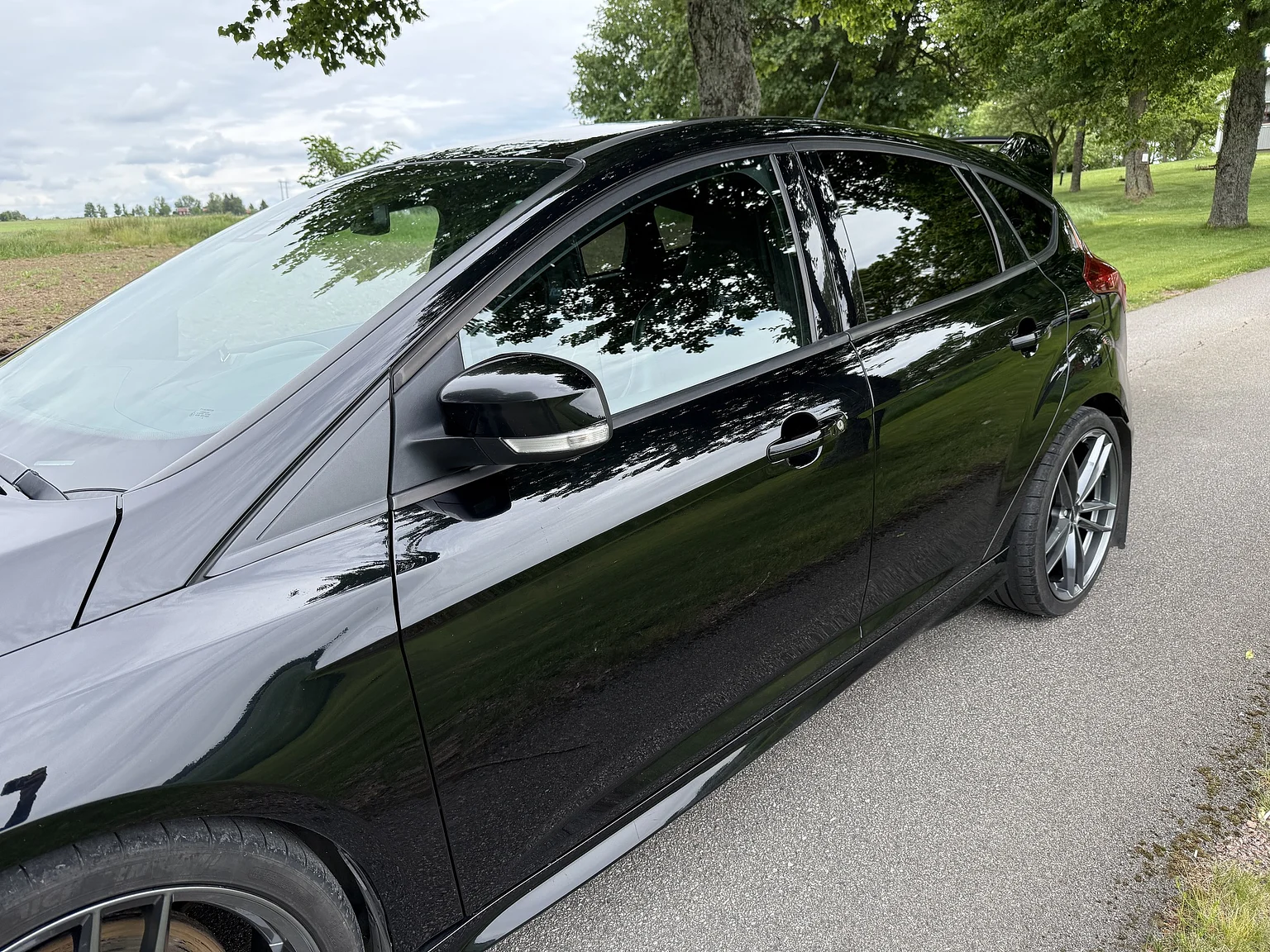 Aussenfoto 2016 Ford Focus RS (44)