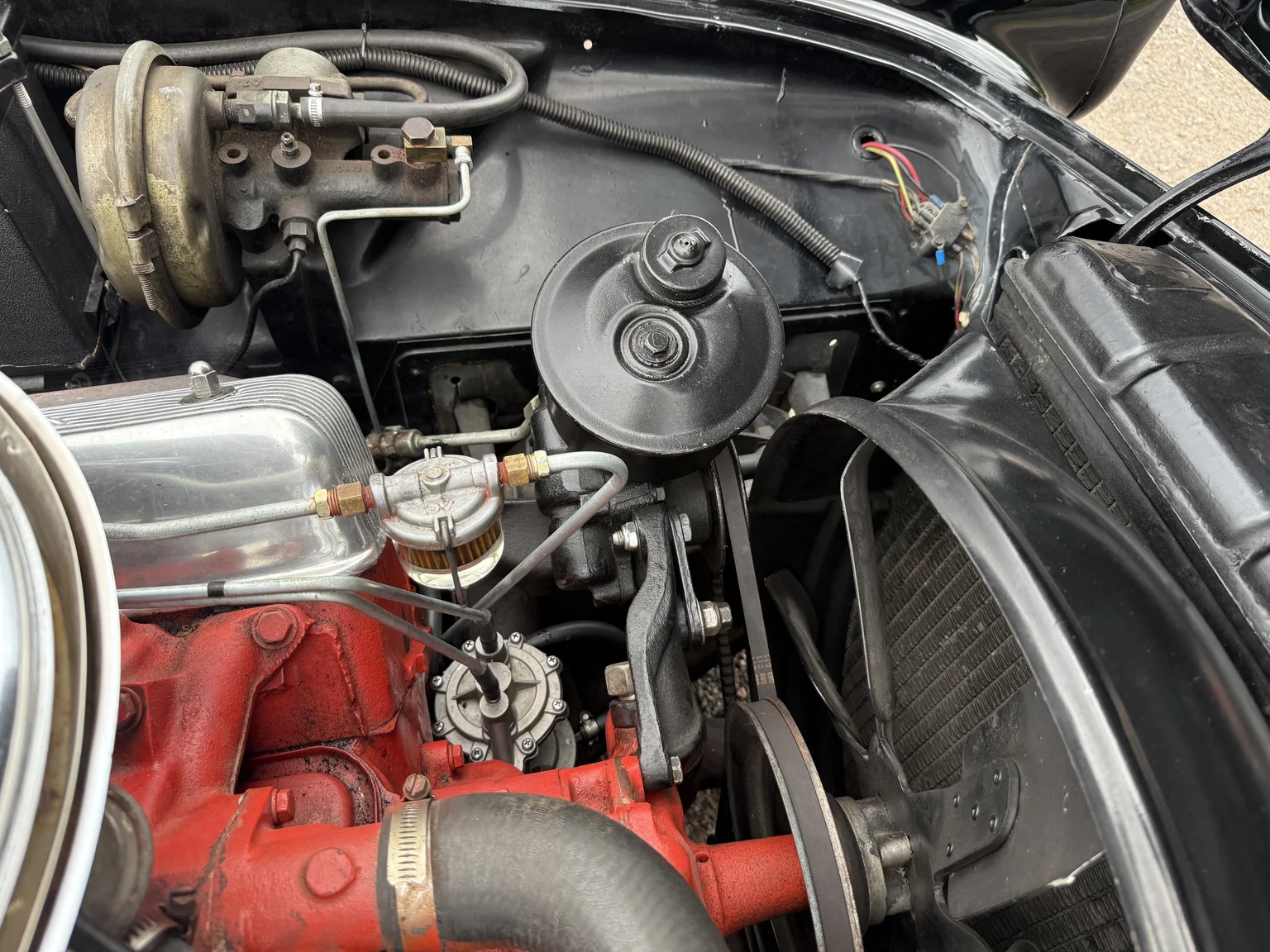 Image of 1957 Ford Thunderbird mechanics (18)