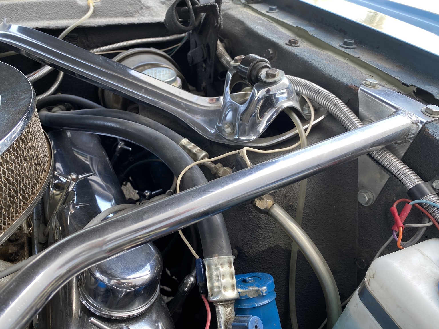 Image of 1966 Ford Mustang 289 Cabriolet (5) mechanics