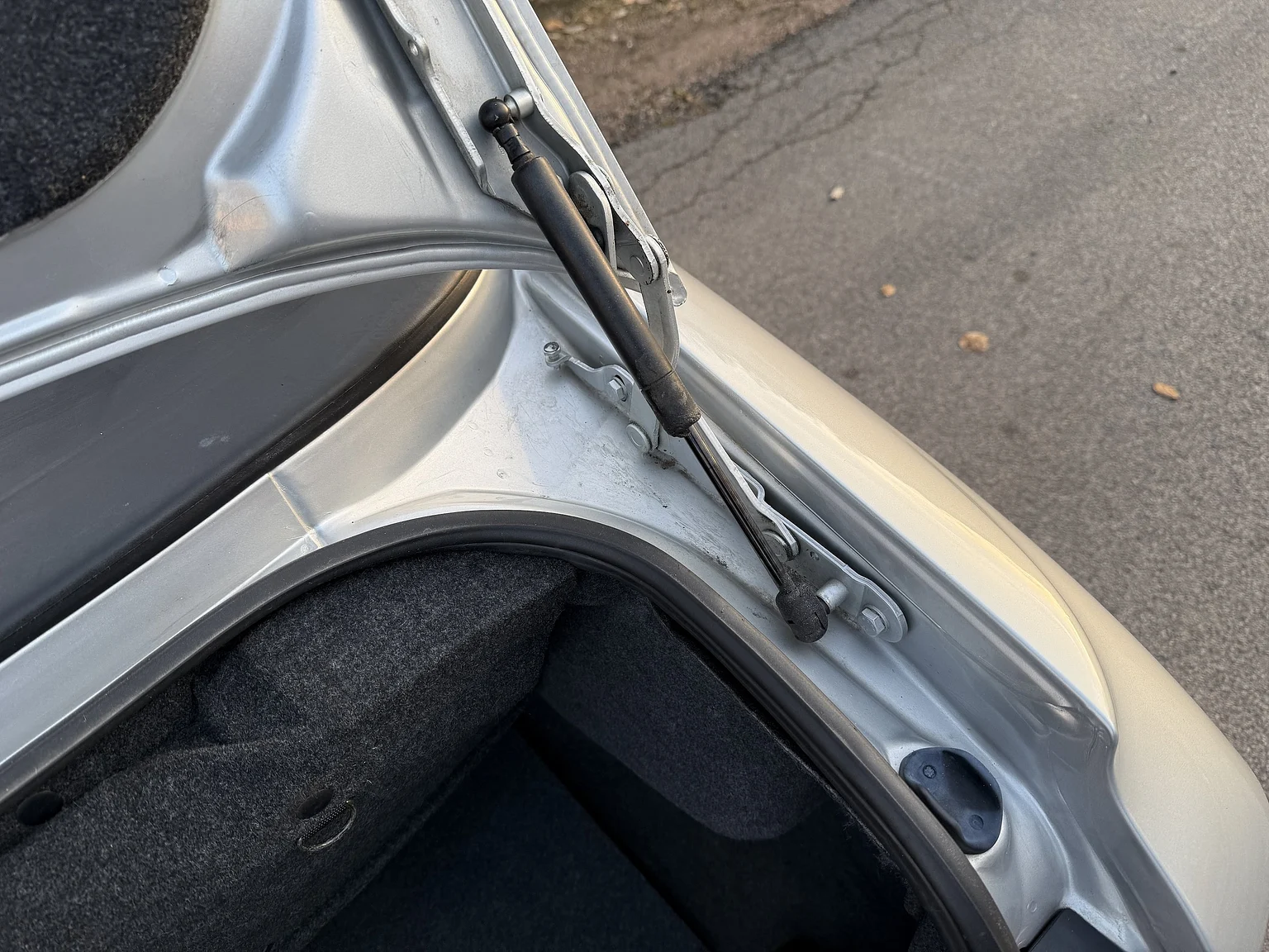 Innenraumfoto von 1996 SAAB 900 Turbo Convertible (57)