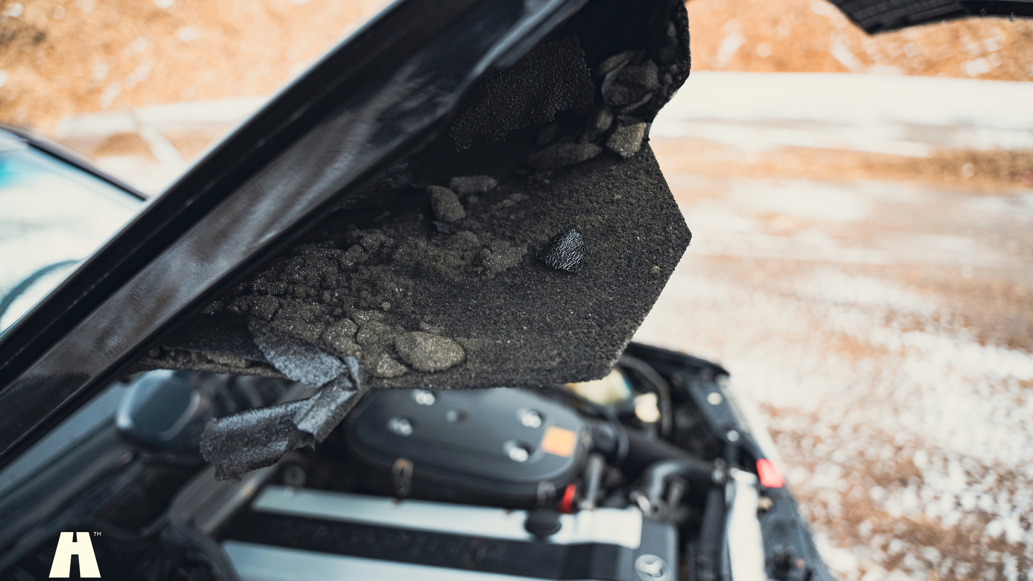 Image of 1990 Mercedes 300 CE-24 mechanics