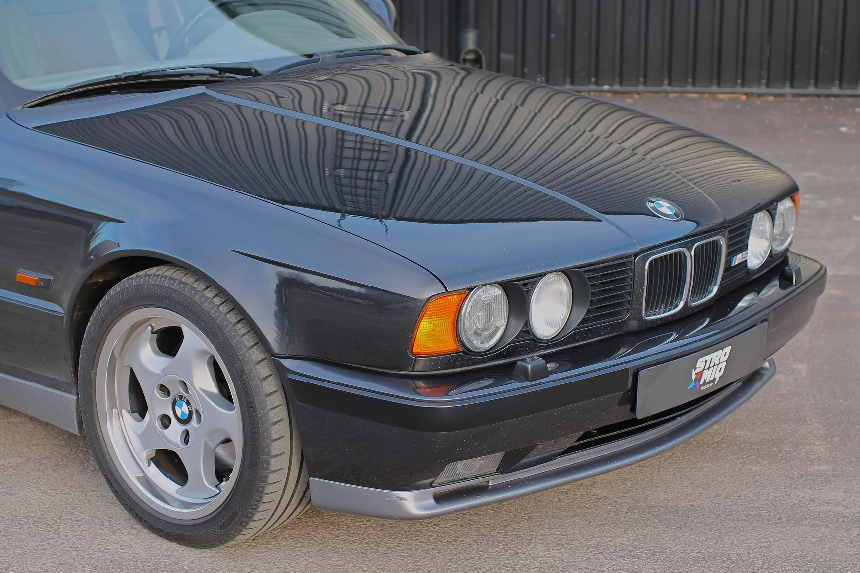 Aussenfoto 1993 BMW E34 M5 Touring  (13)