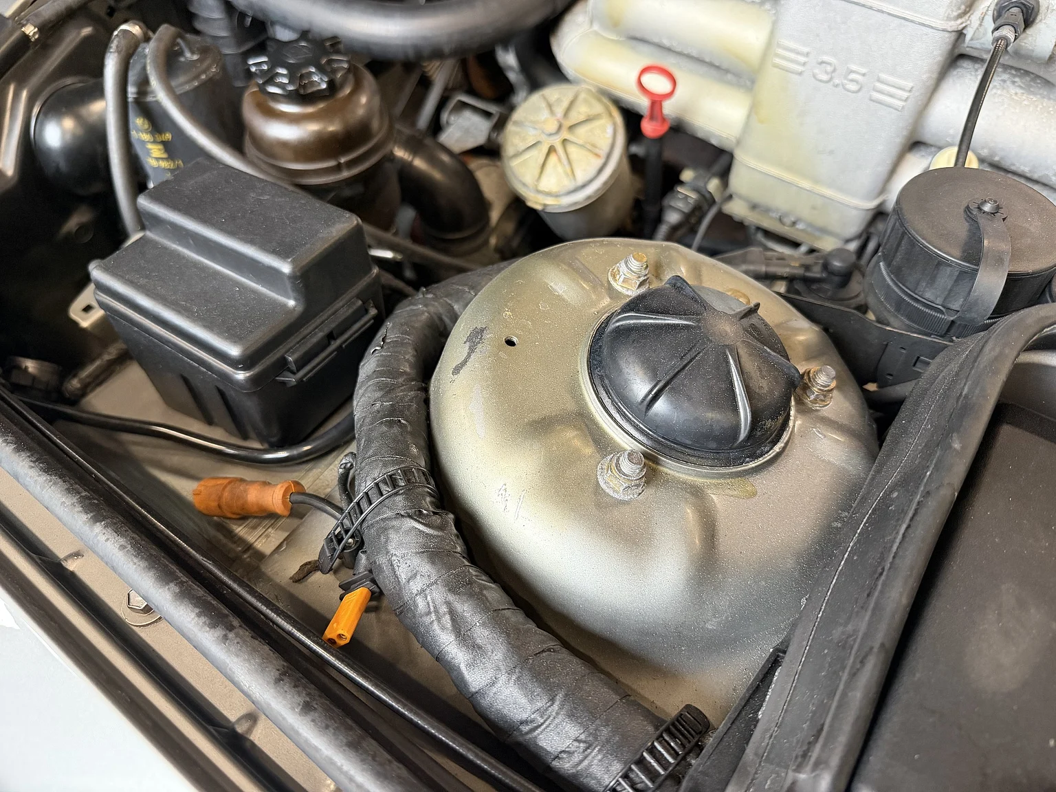 Image of 1988 BMW 535i - NO RESERVE mechanics (15)