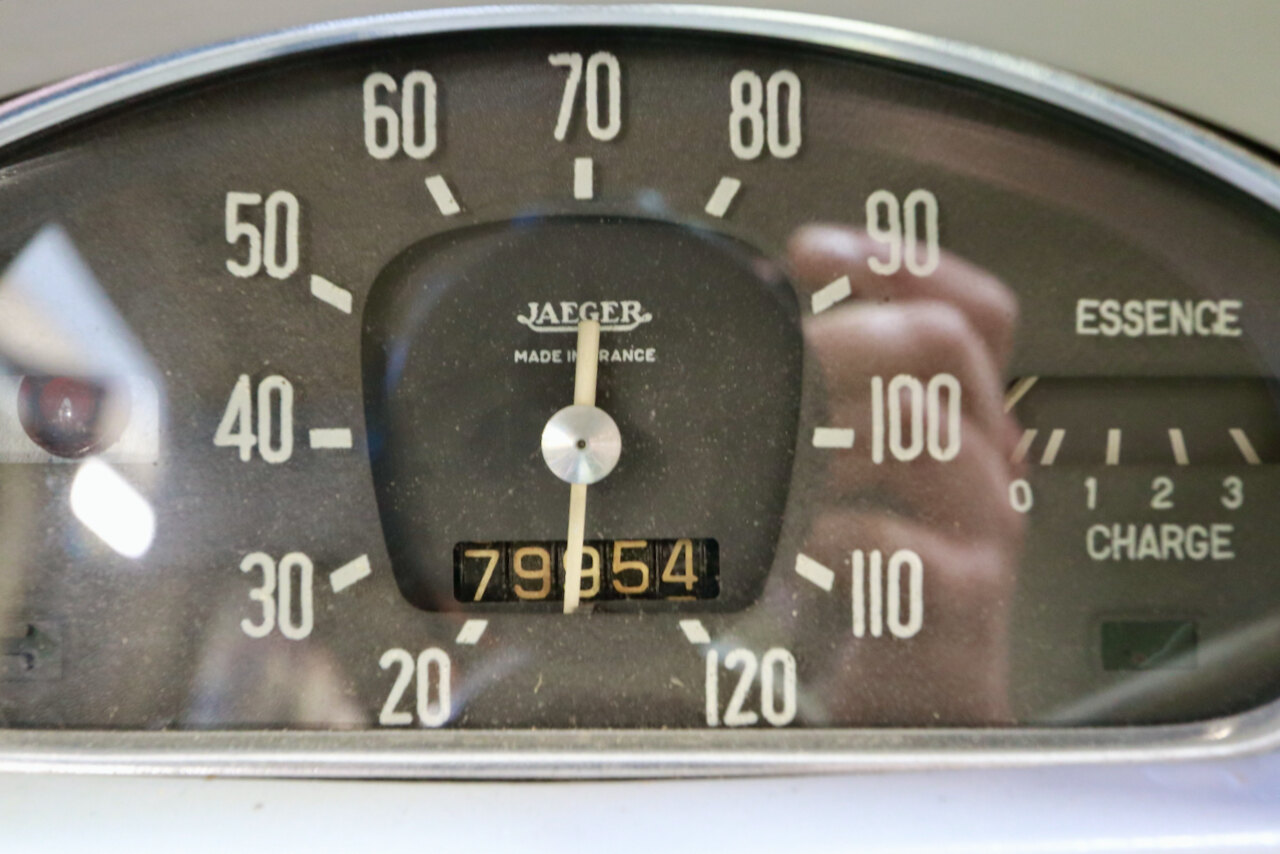 Interior image of 1959 Renault 4CV