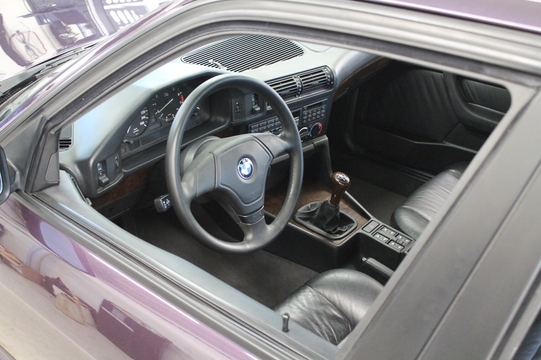 Interiörbild 1996 BMW 540i Touring "No Reserve Auction"
