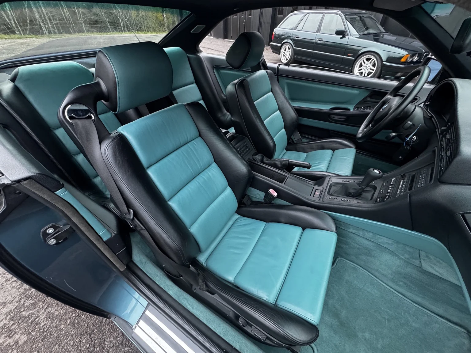 Innenraumfoto von 1992 BMW 850i 6-speed manual - 1 of 49 (67)