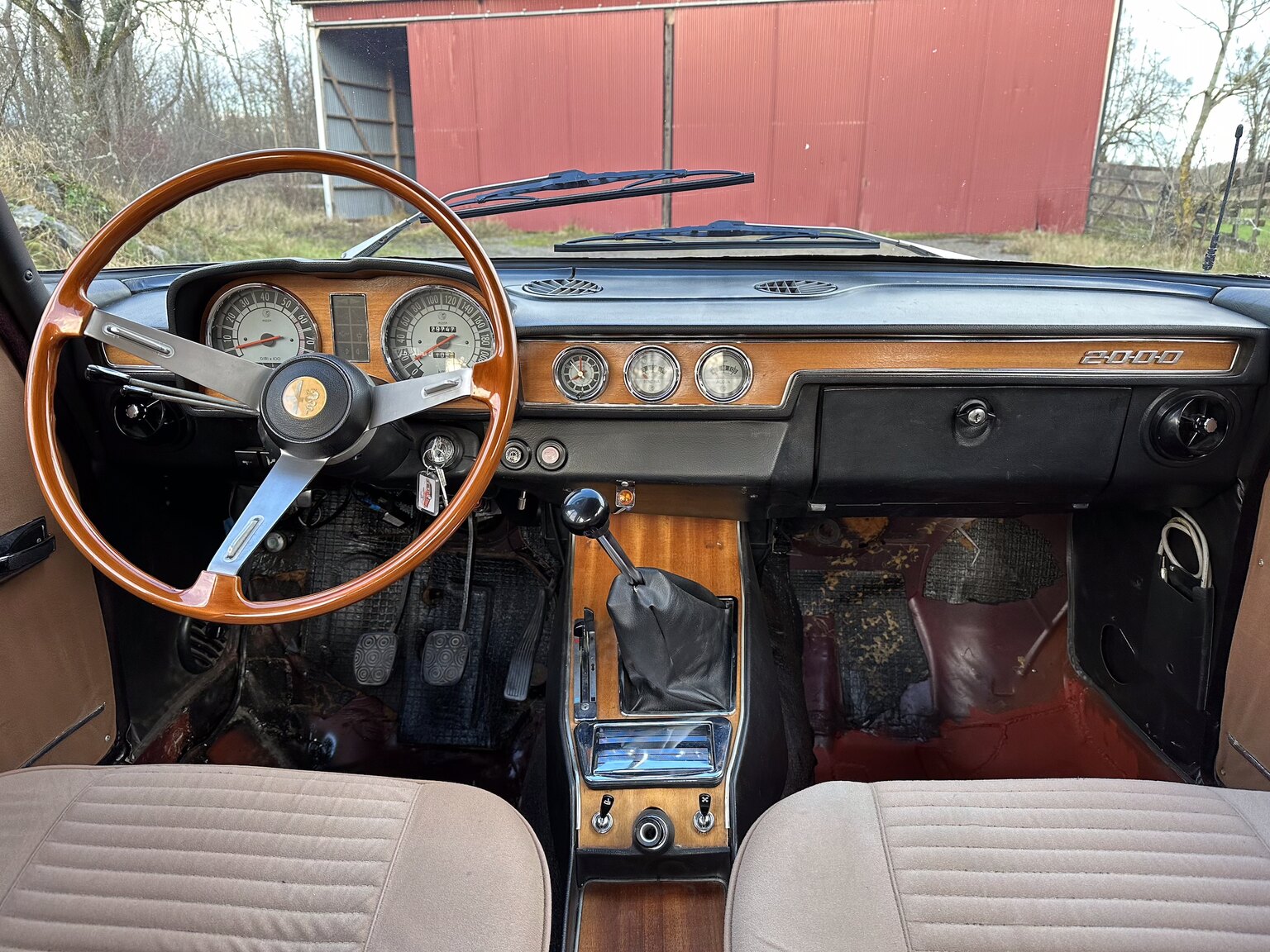 Interiörbild 1973 Alfa Romeo Berlina 2000