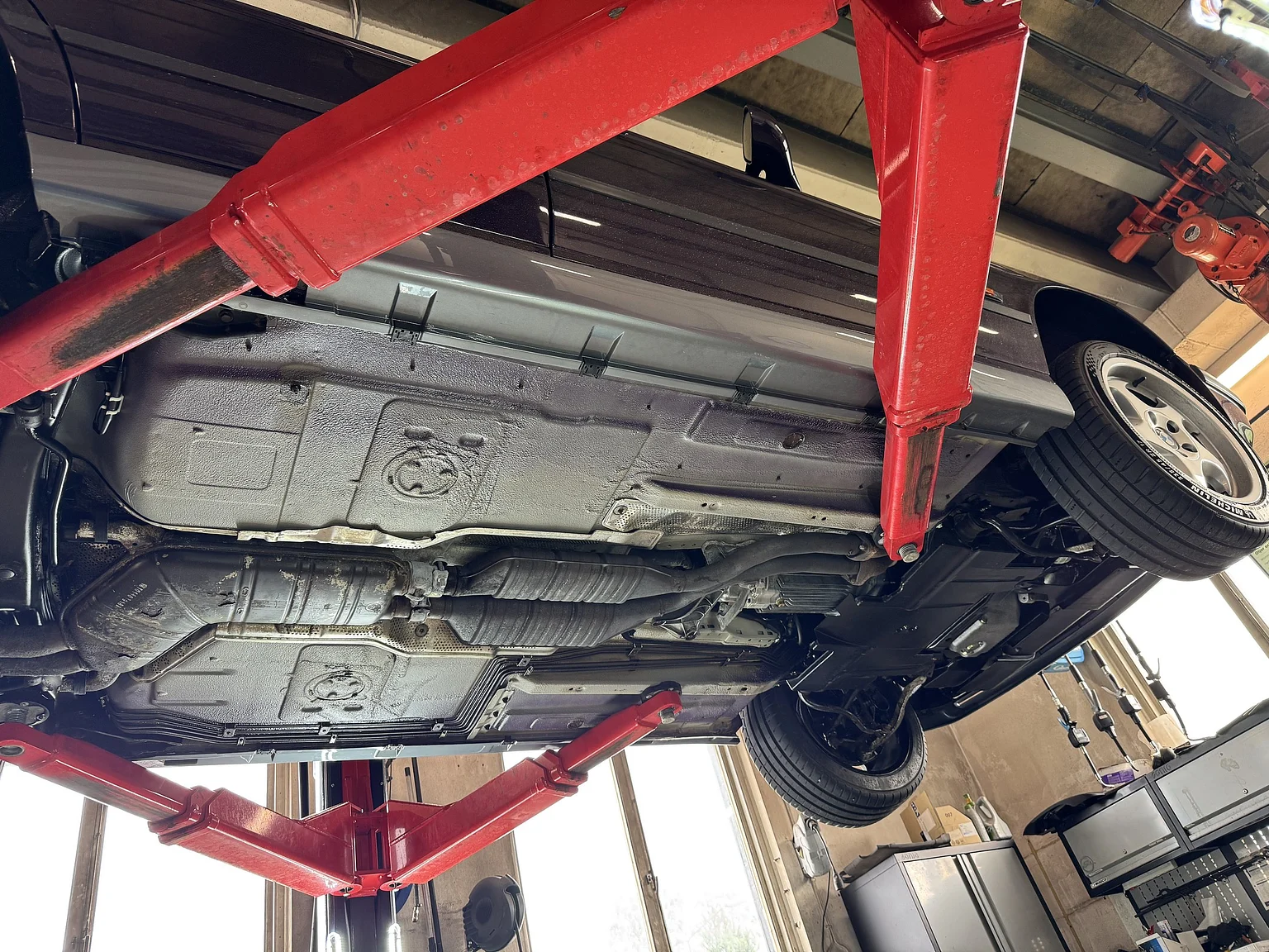 Image of 1993 BMW M5 Touring 3.8 Manual mechanics (65)