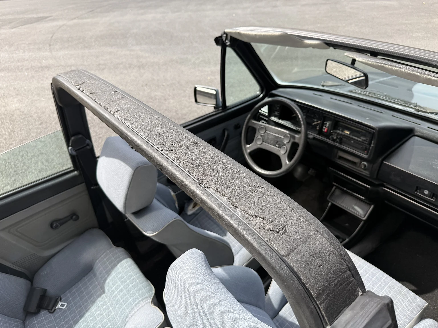 Interior image of 1987 VW Golf Cabriolet (36)