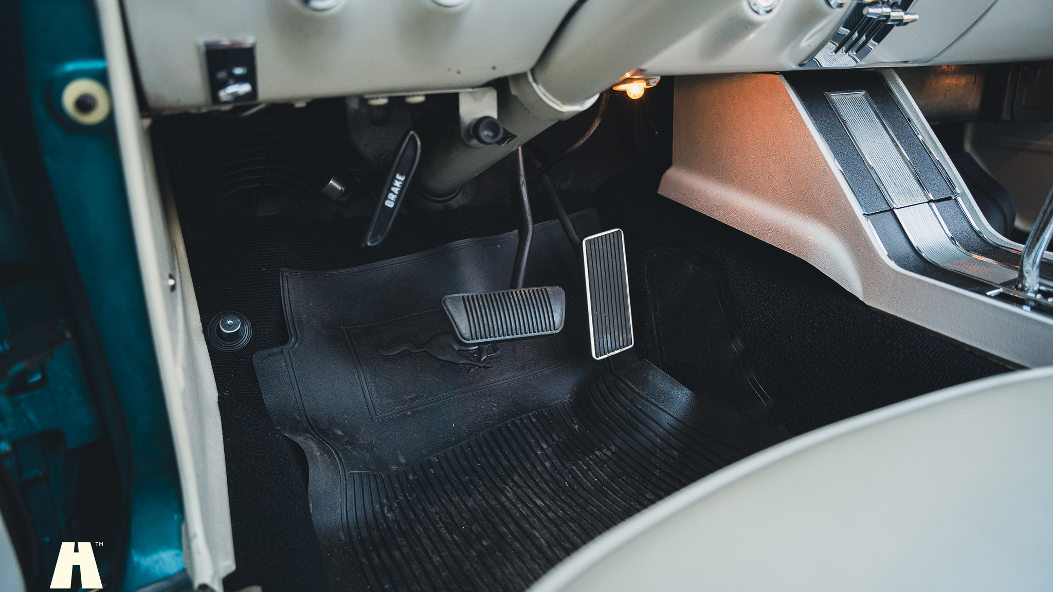 Innenraumfoto von 1965 Ford Mustang Cabriolet (20)