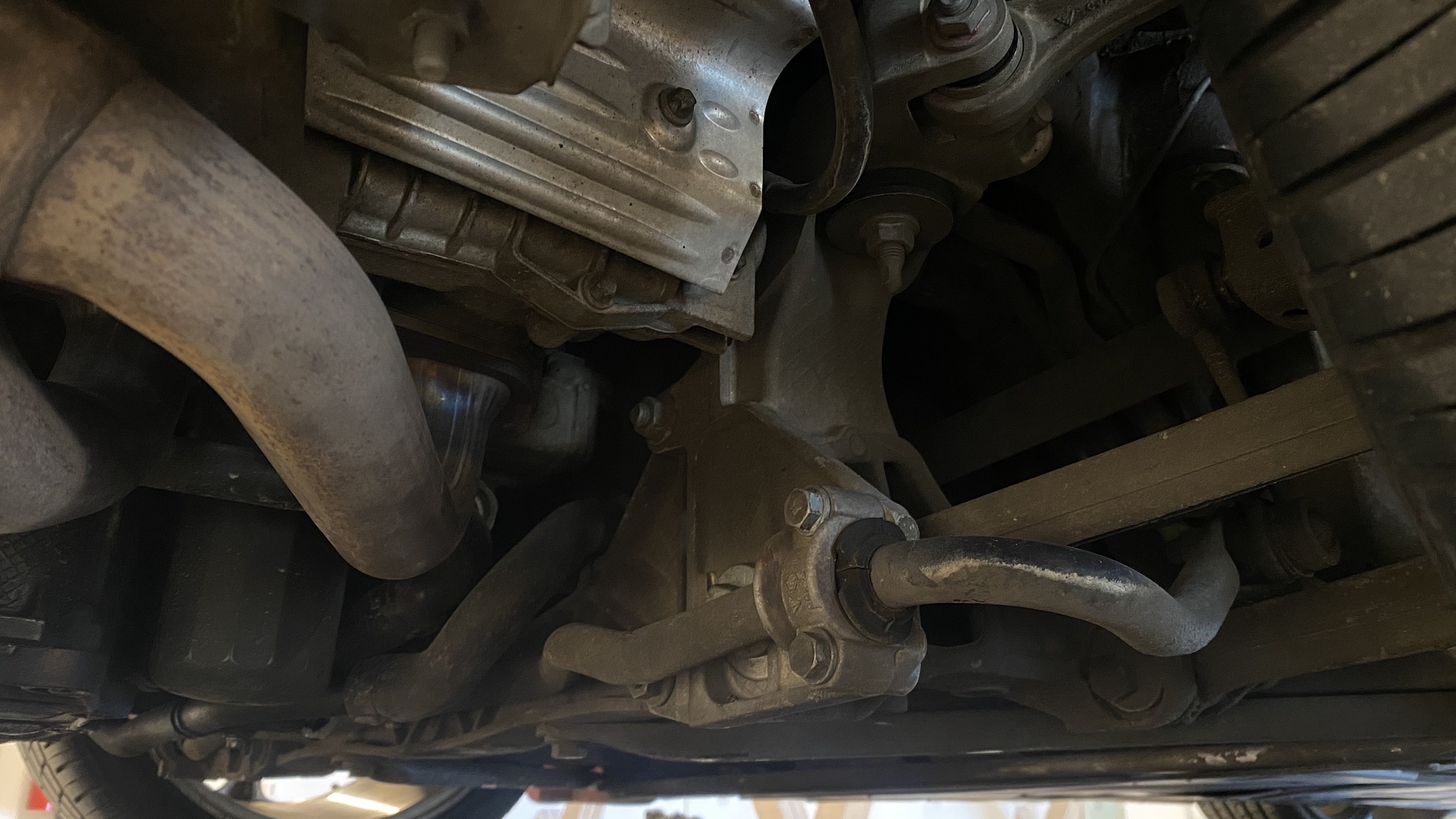 Image of 2003 Porsche 996 Carrera 2 mechanics