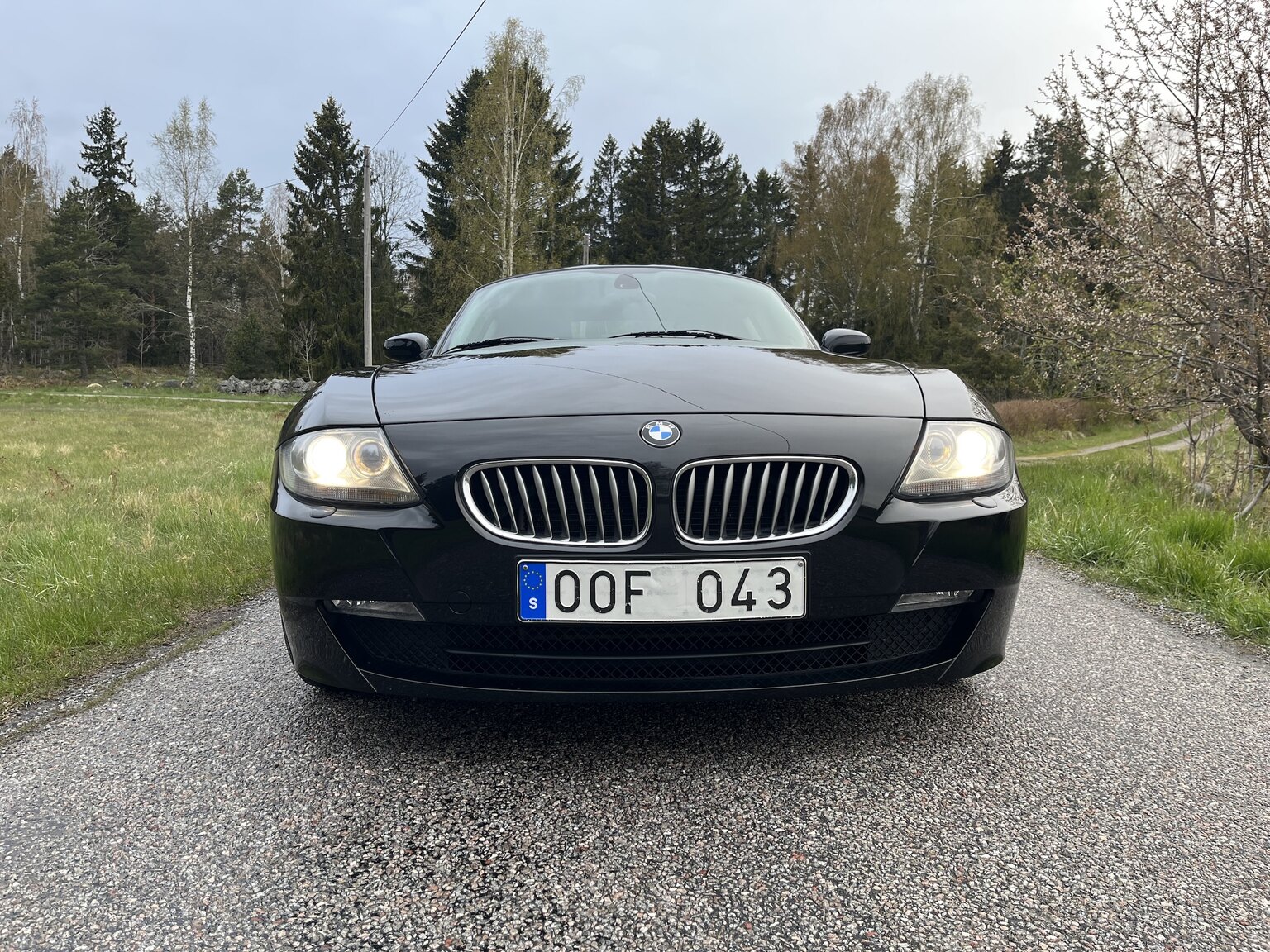 Exterior image of 2007 BMW Z4 3.0Si Coupé