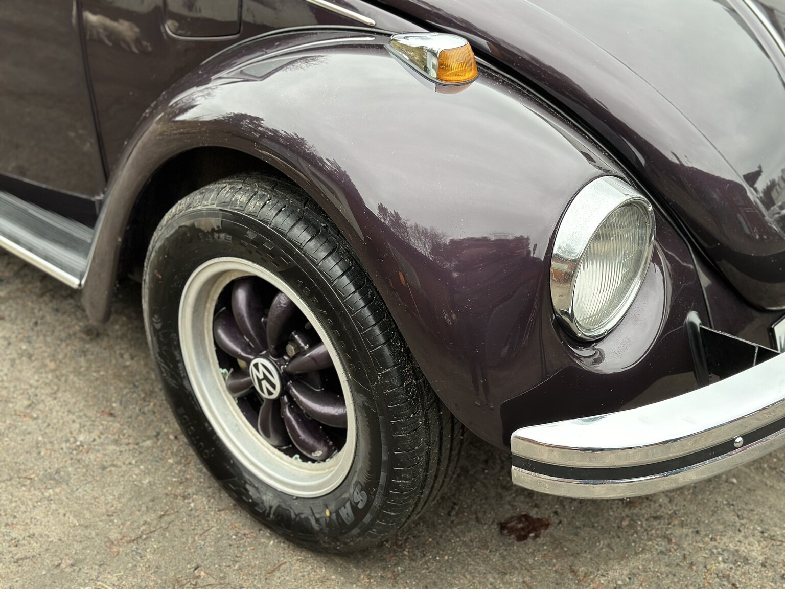 Exteriörbild på 1968 Volkswagen Beetle 1500 Cabriolet
