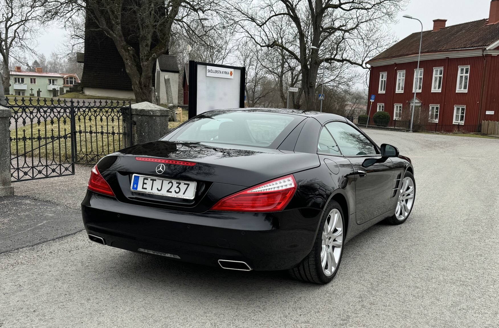 Exteriörbild på 2013 MERCEDES-BENZ SL 500