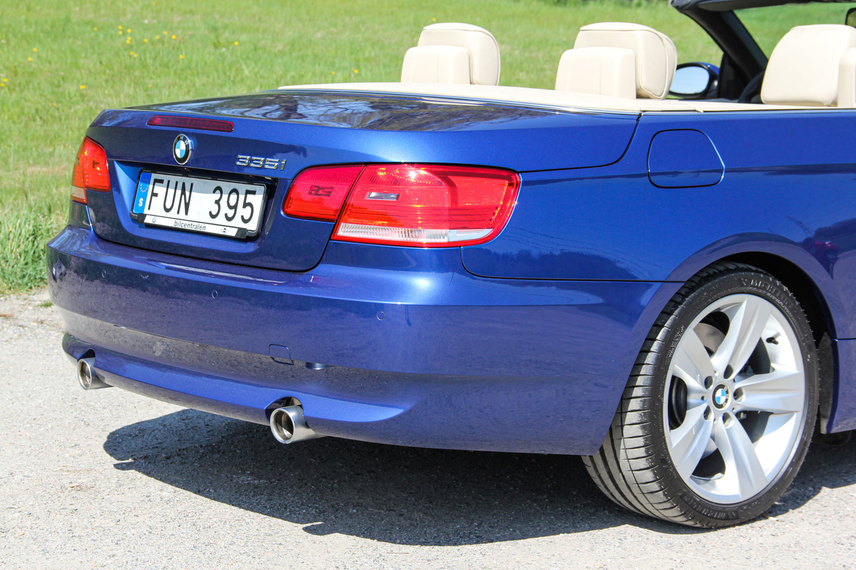 Aussenfoto 2007 BMW 335i Cabriolet (65)