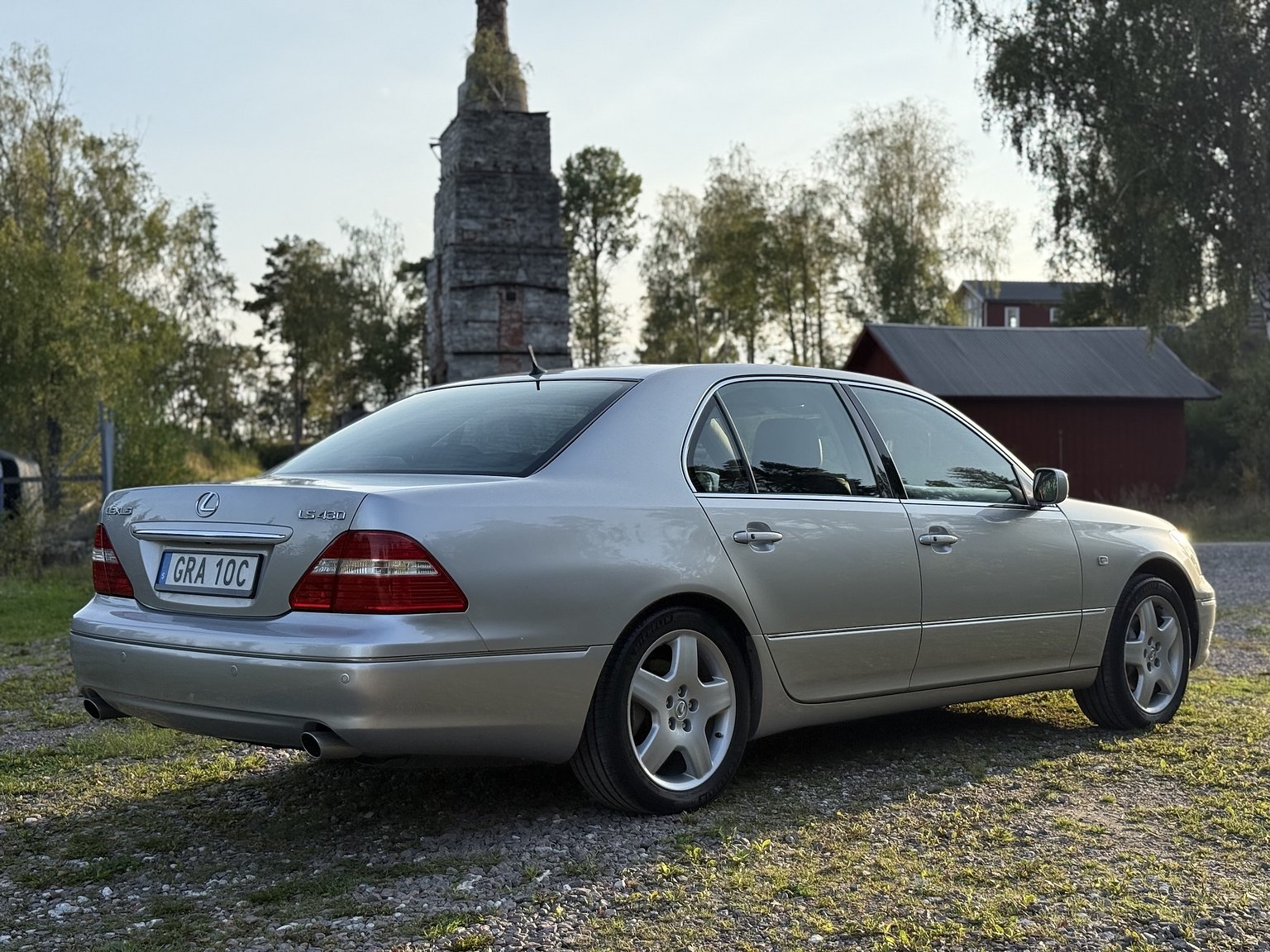 Aussenfoto 2005 Lexus LS 430 4.3 V8