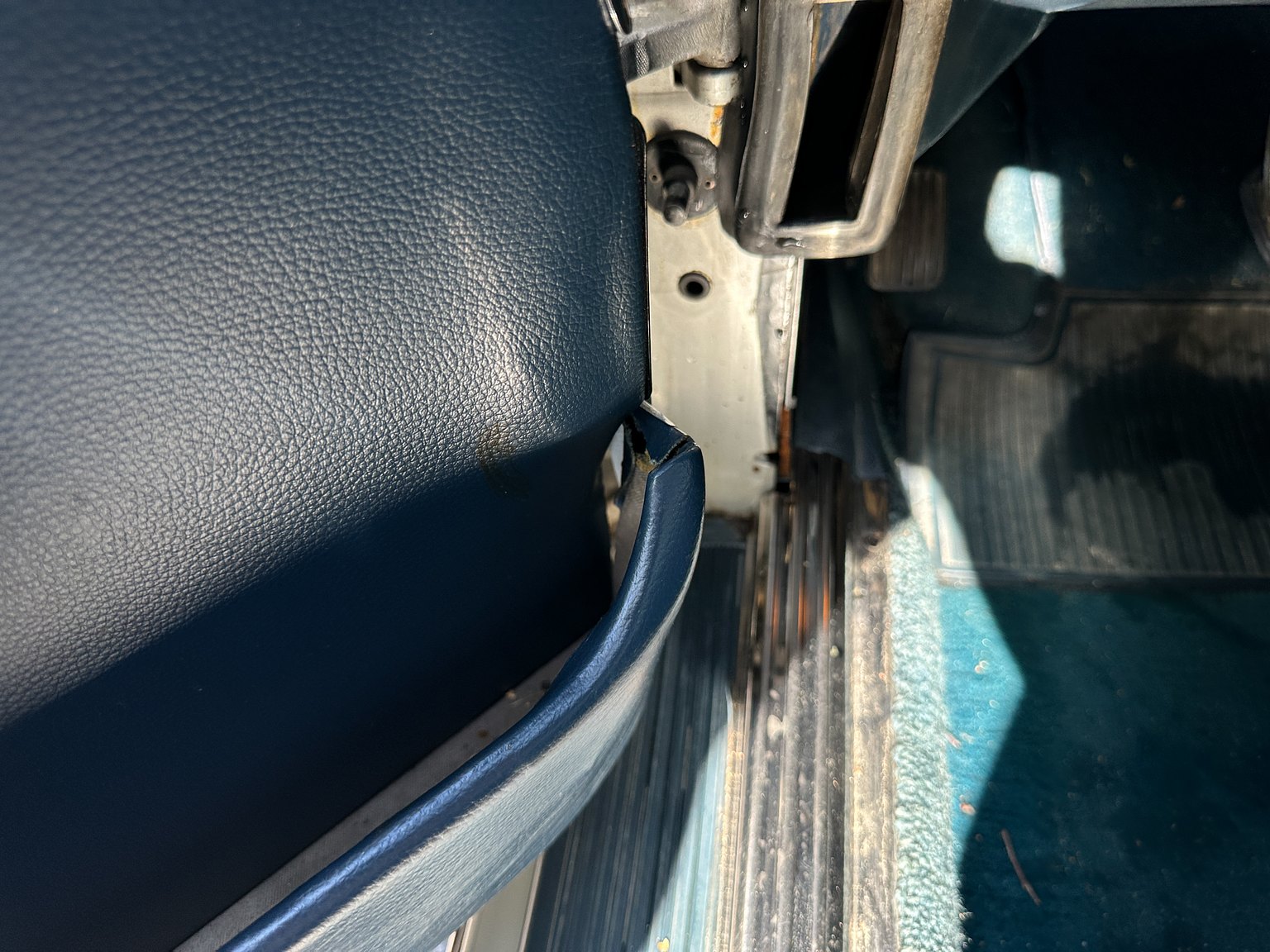 Innenraumfoto von 1972 Mercedes-Benz 350 SL