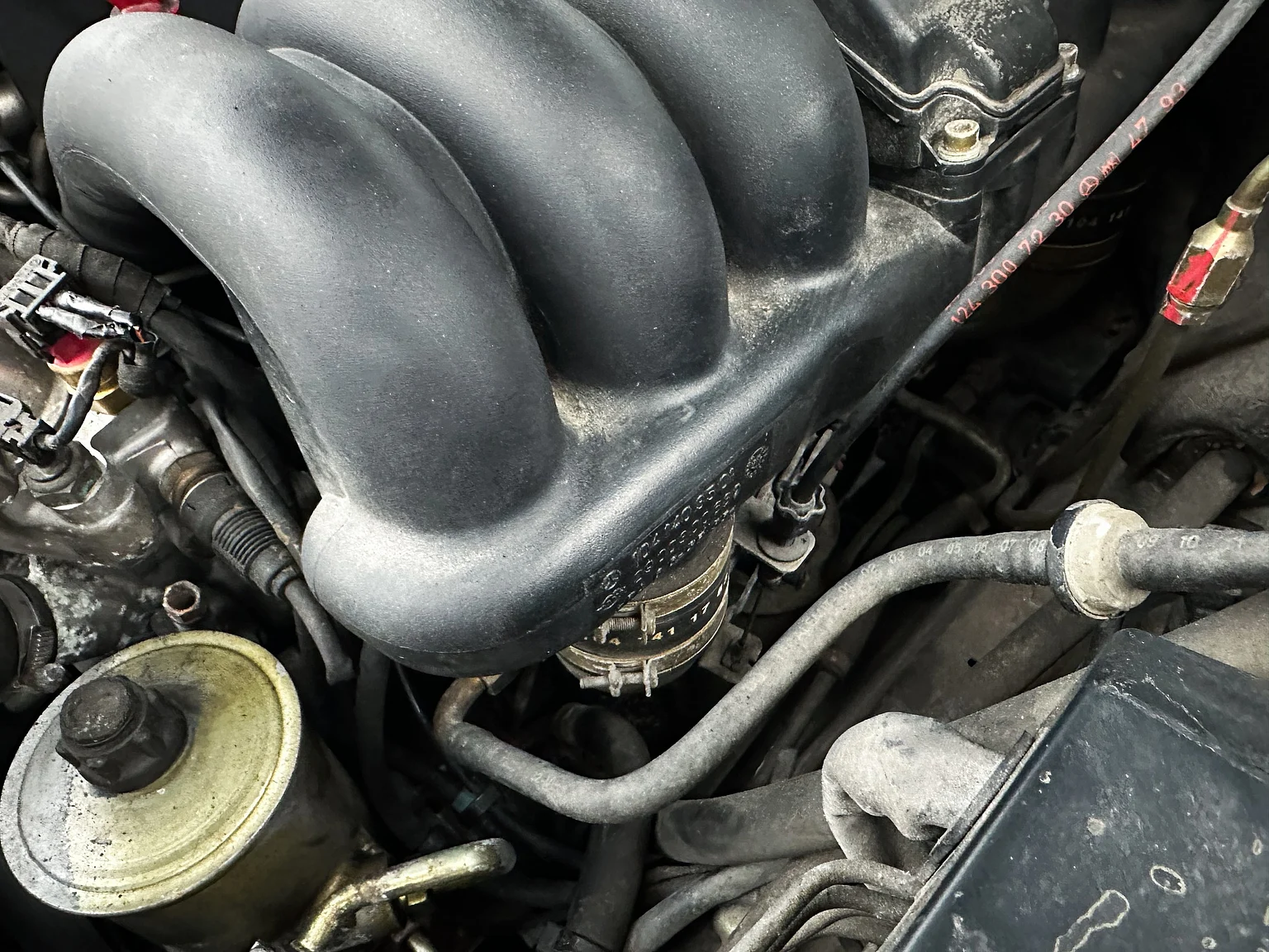 Image of 1993 Mercedes-Benz E 320 "AMG" (31) mechanics