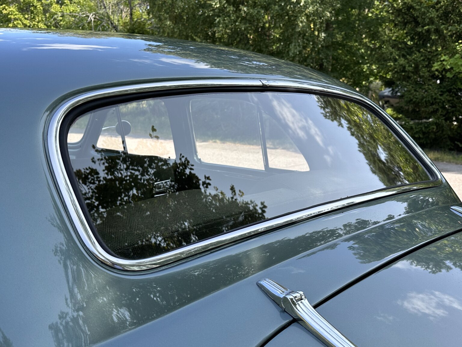 Exterior image of Buick Sedan Special 8