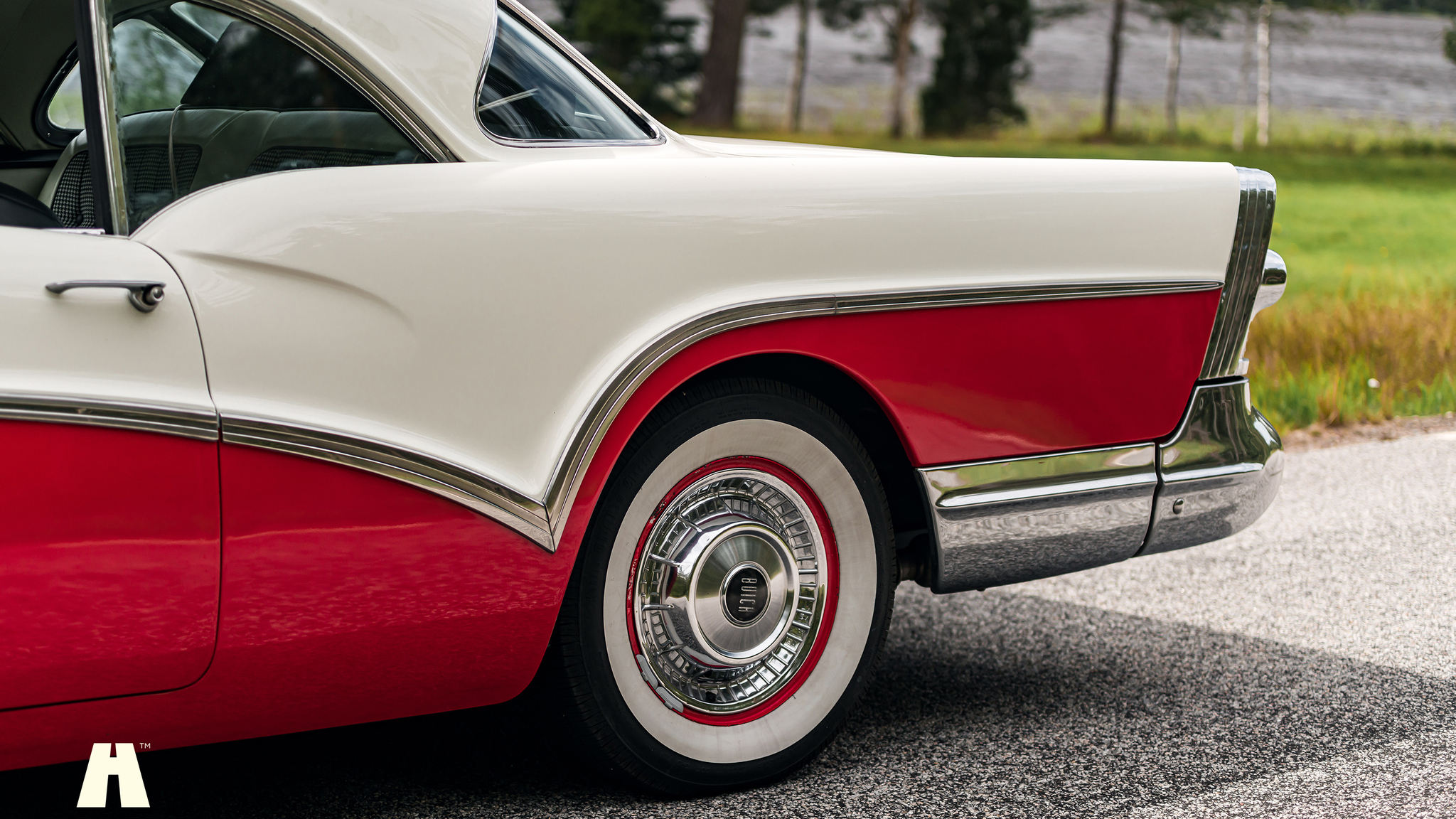 Exterior image of 1957 Buick Special Riviera (Model 46R) V8 (26)