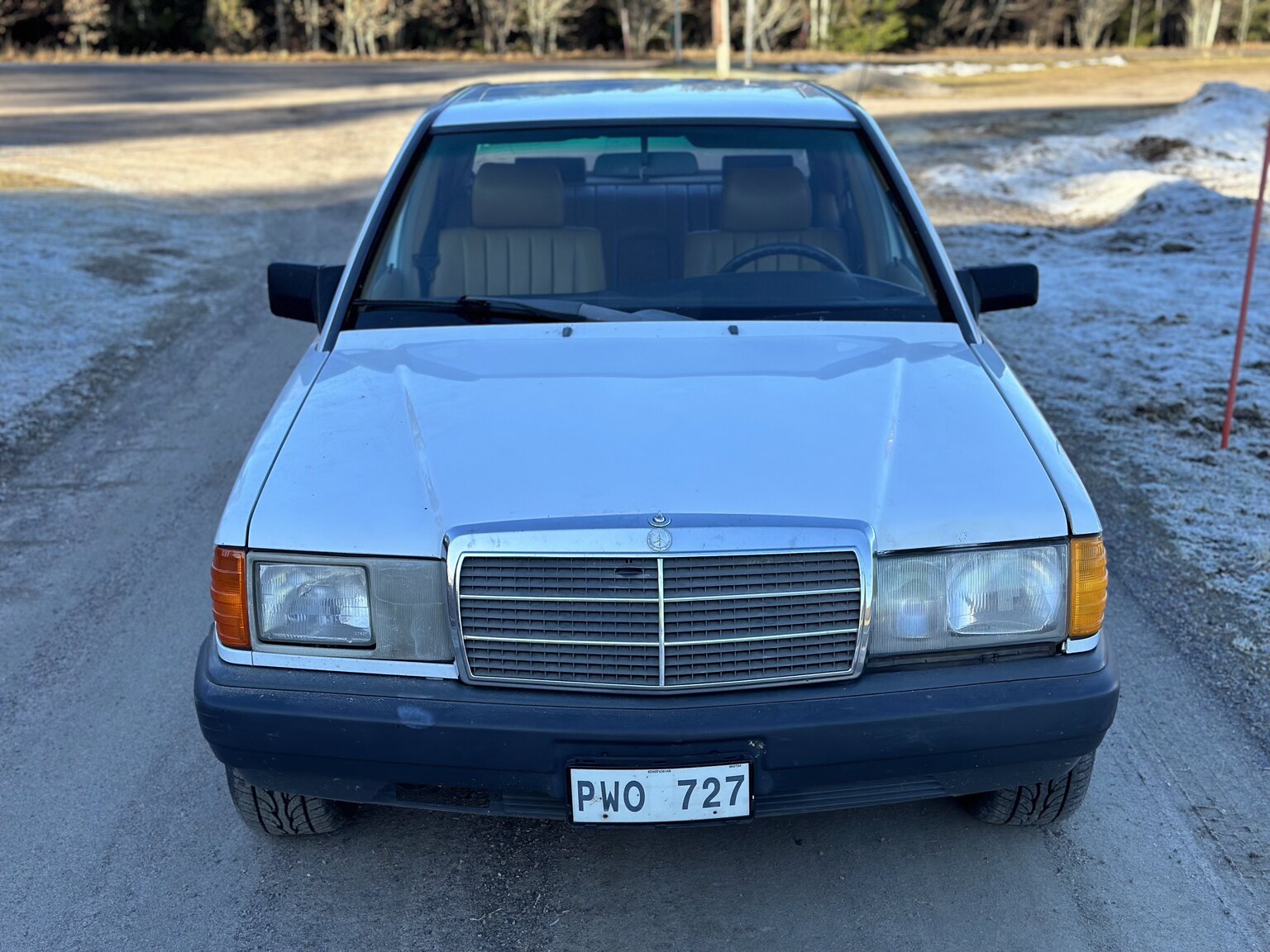 Aussenfoto 1988 Mercedes-Benz 190 E 2.3 (11)