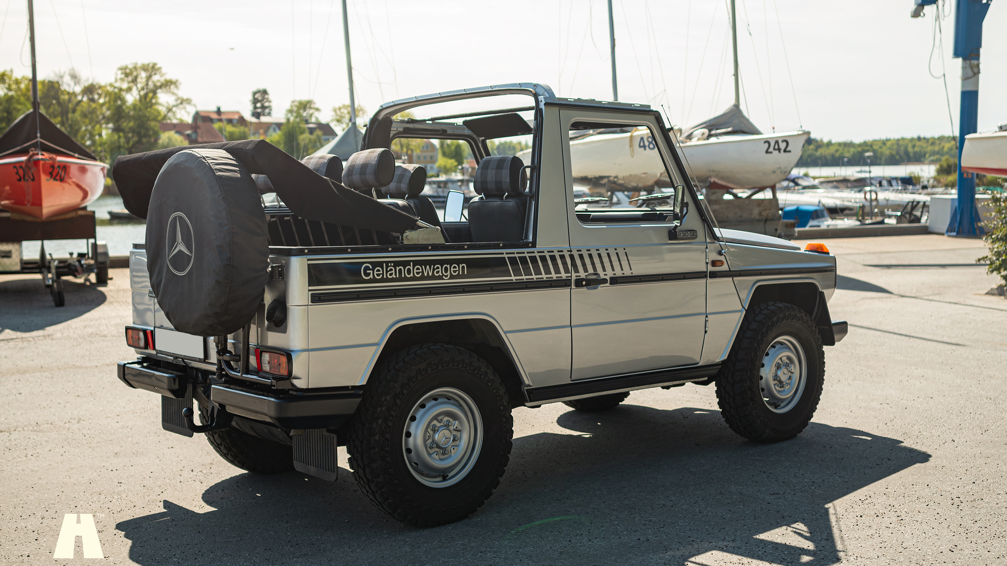 Exteriörbild på 1985 Mercedes 230GE Cabrio