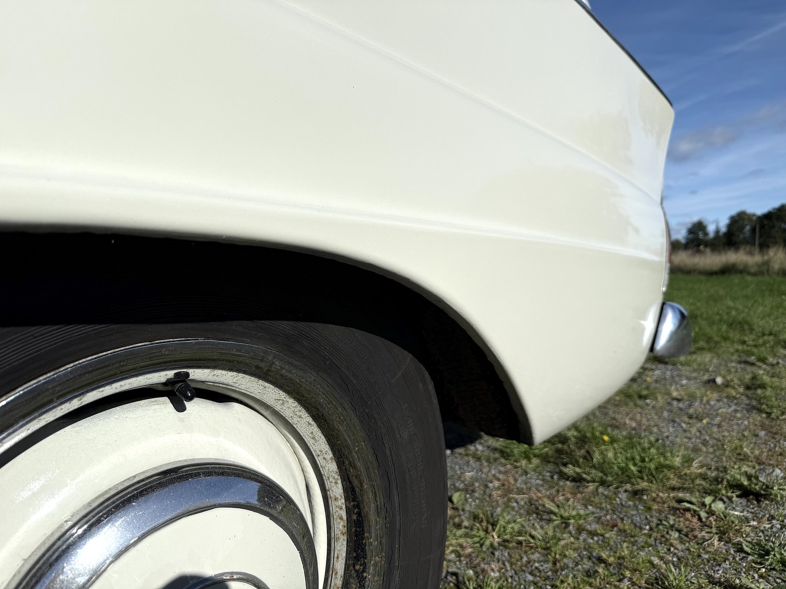 Exteriörbild på 1967 Mercedes-Benz 200D Safari