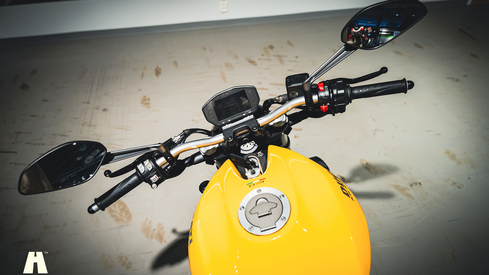 Exteriörbild på 2018 Ducati Monster 821