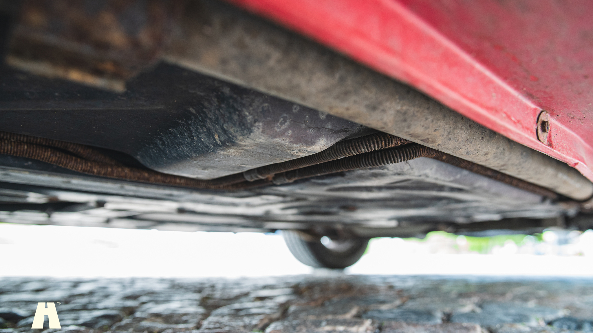 Image of 1985 Pontiac Fiero GT mechanics (14)