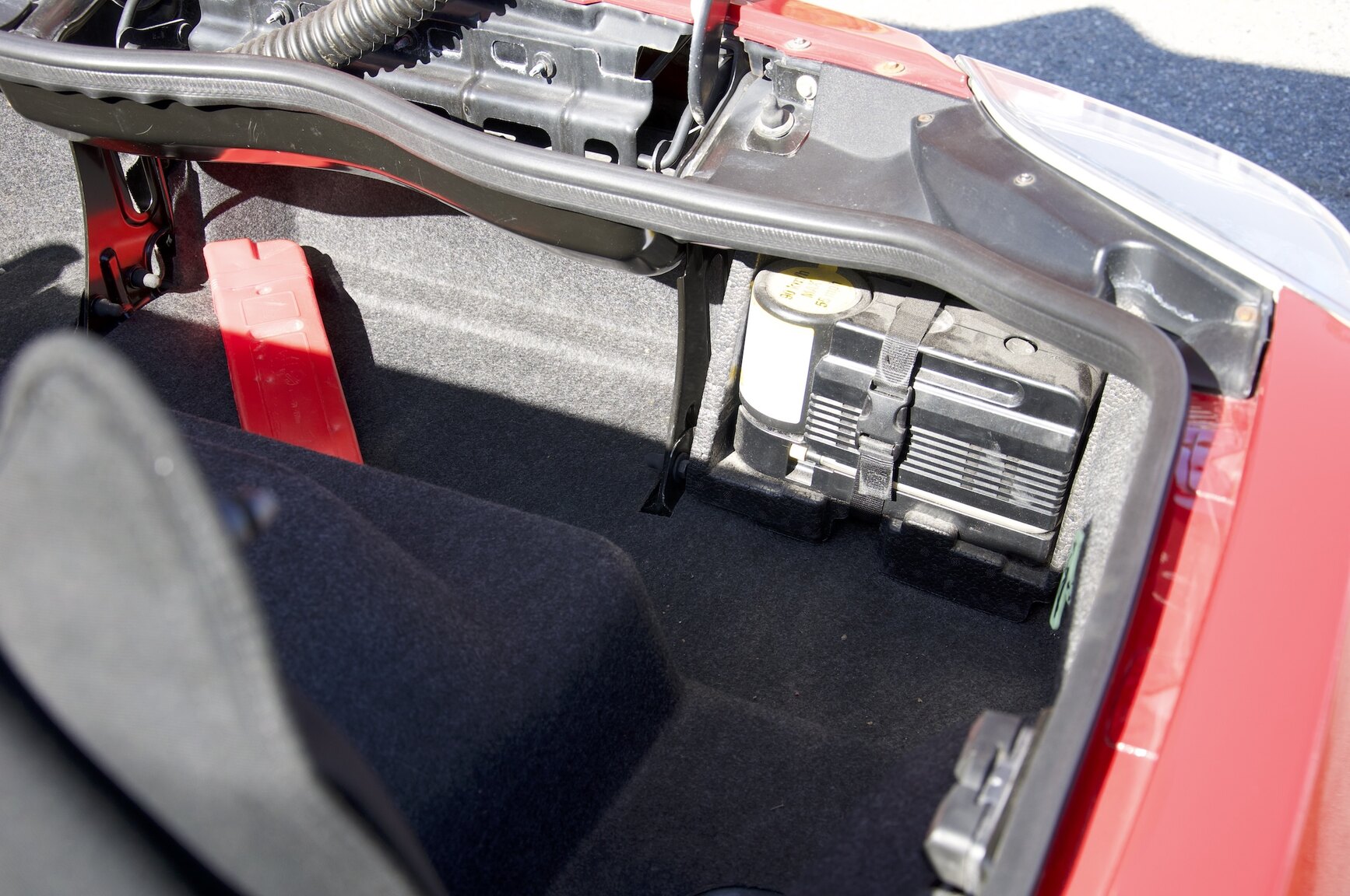 Interior image of 2007 Opel GT 2.0 Turbo