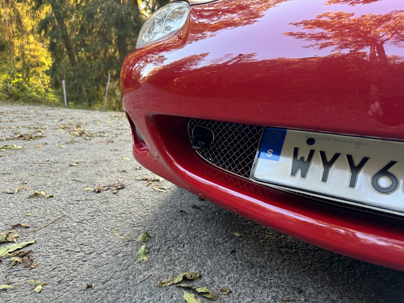 Exteriörbild på 2004 Mazda MX-5
