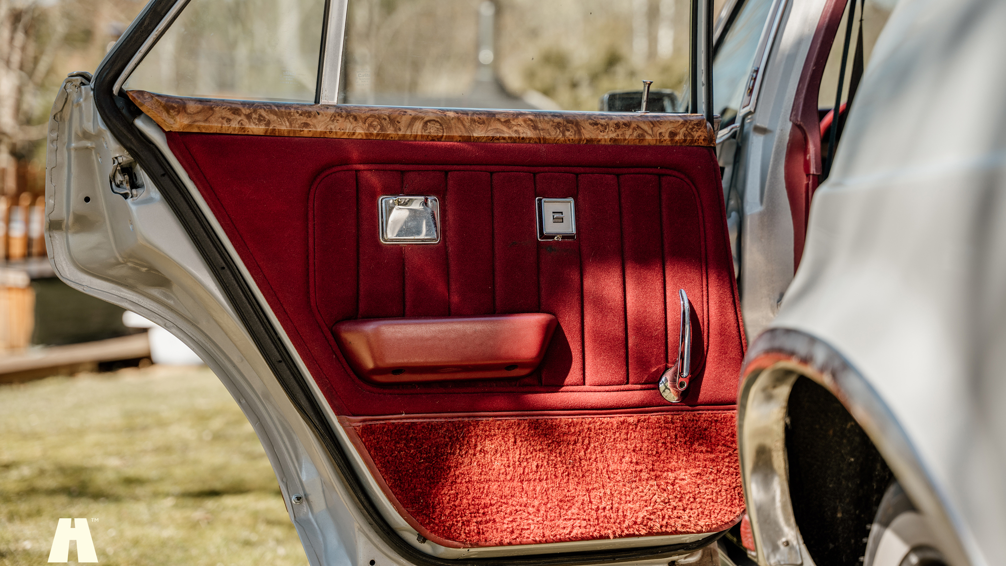 Interior image of 1976 Ford Mercury Monarch Ghia (31)