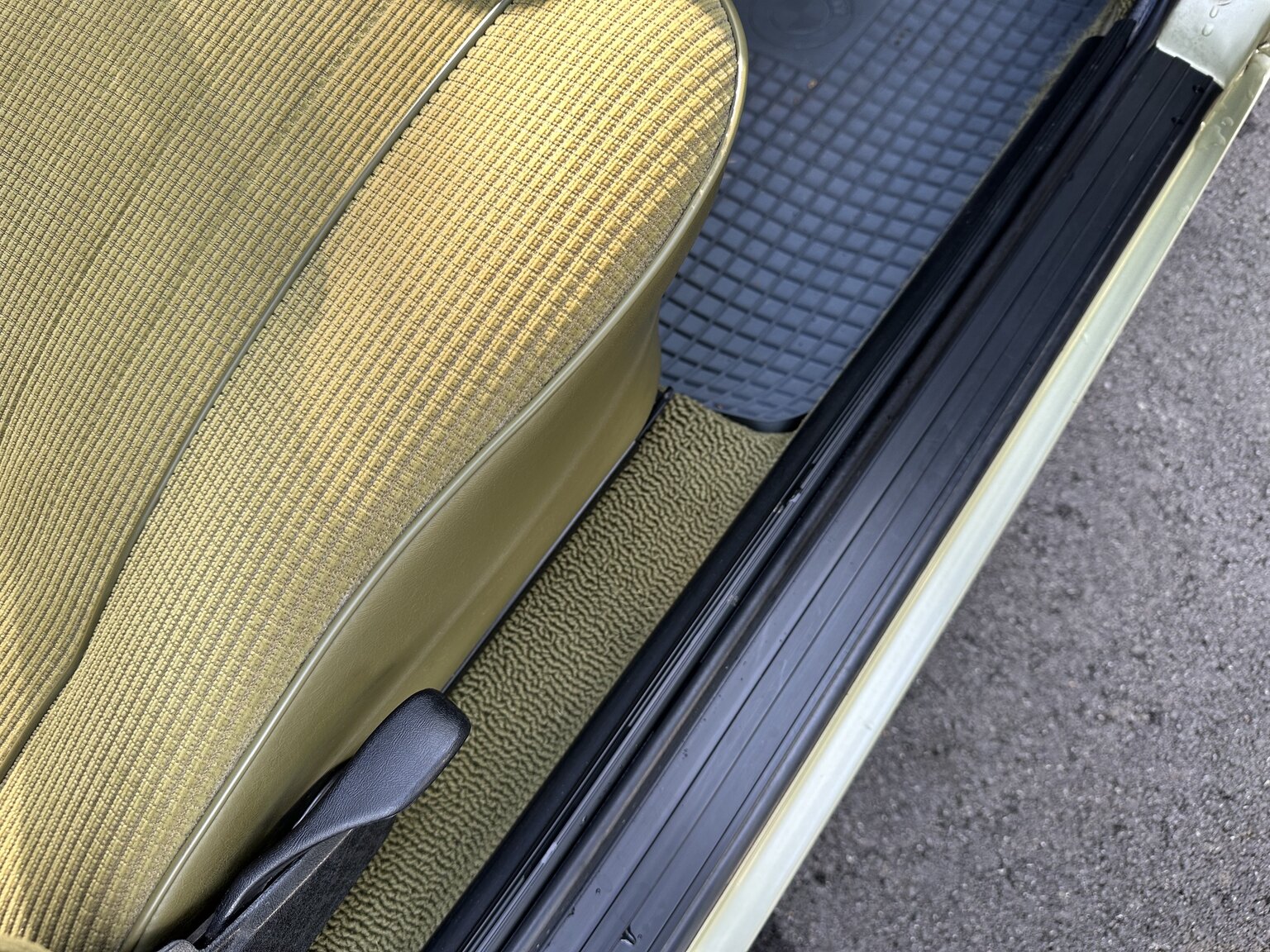 Interiörbild 1980 BMW 320i E21