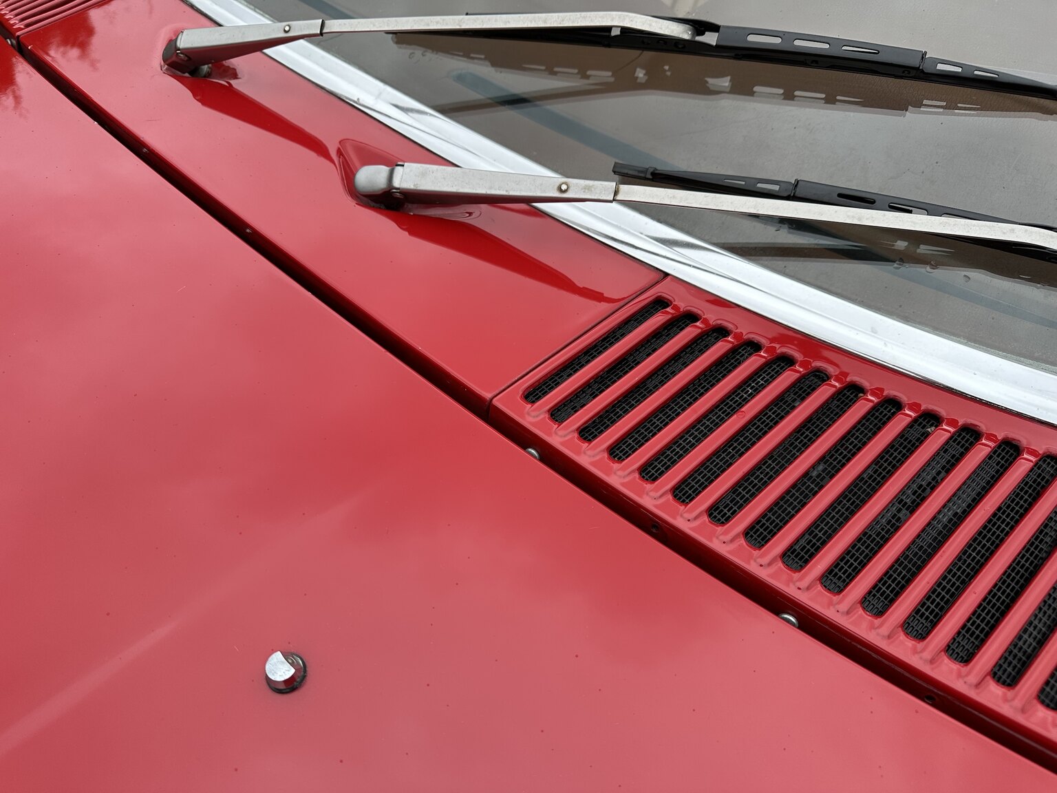 Exteriörbild på 1973 Mercedes-Benz 450 SL