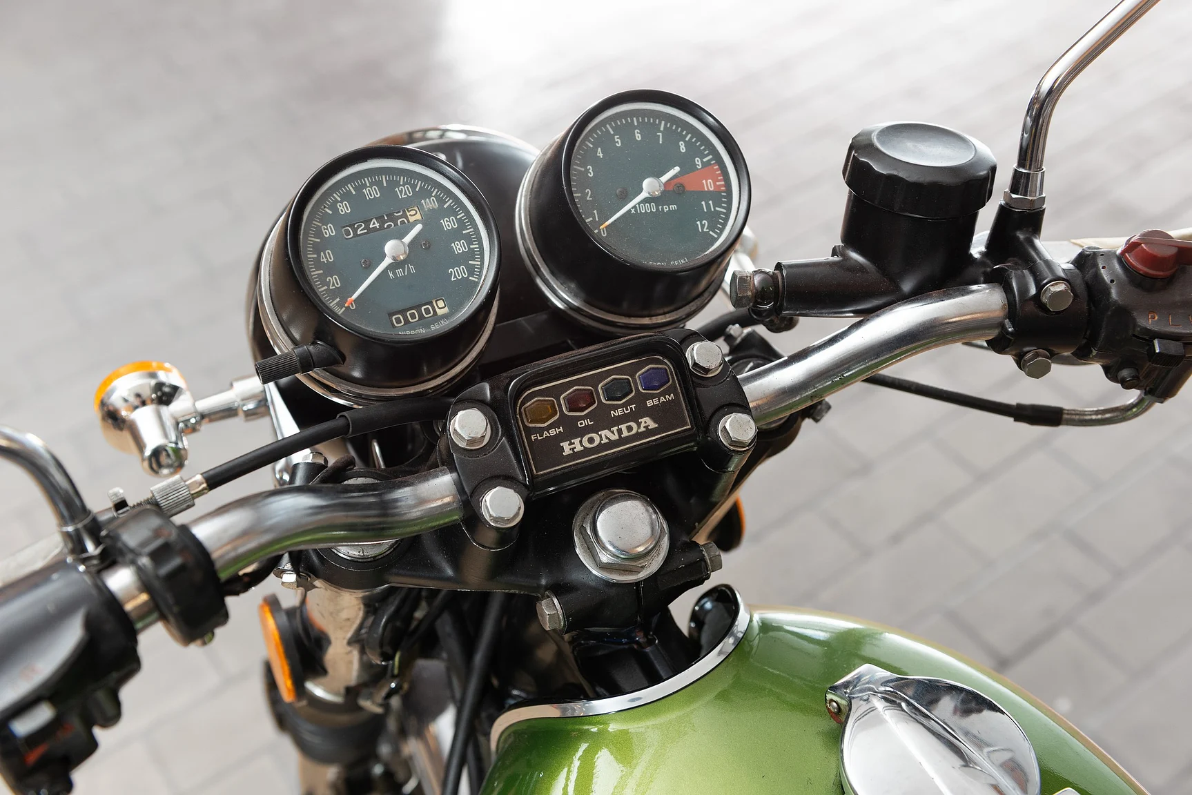 Aussenfoto 1972 Honda Cb 500  (3)