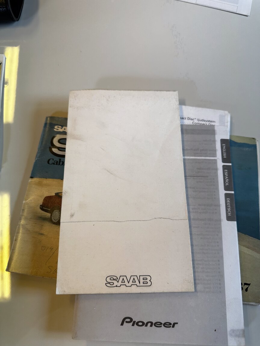 Documentation for 1987 Saab 900 Turbo Convertible