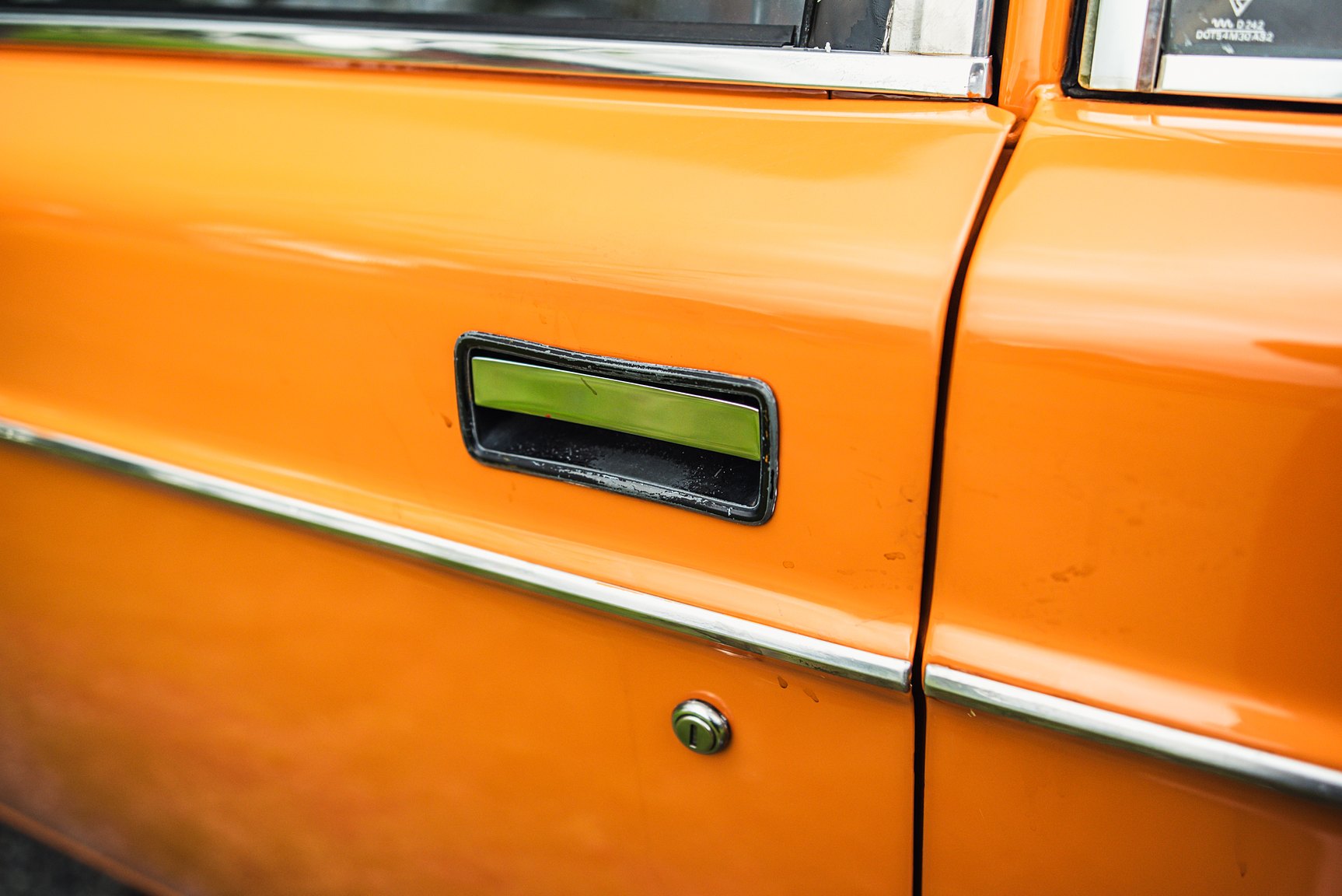 Exteriörbild på 1974 Volvo 142 2.0