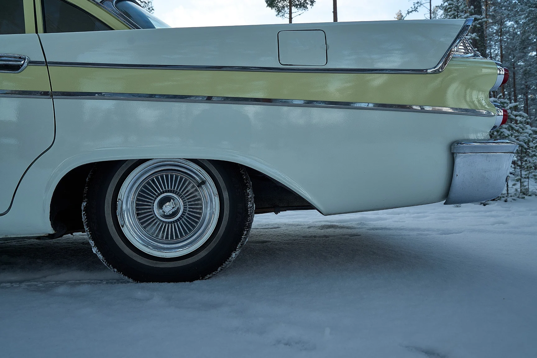 Aussenfoto 1957 Dodge Royal (15)