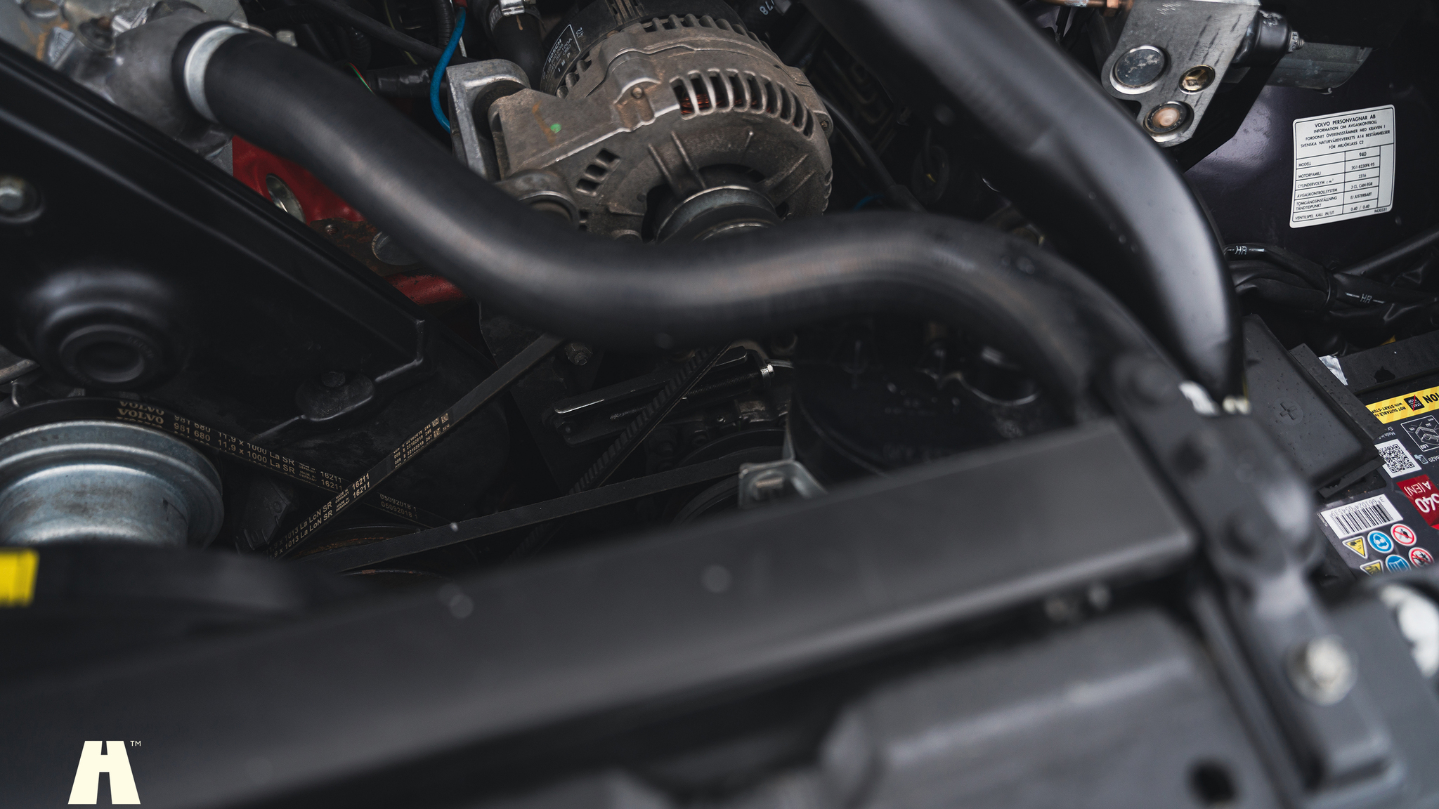 Image of 1995 Volvo 940 SE mechanics