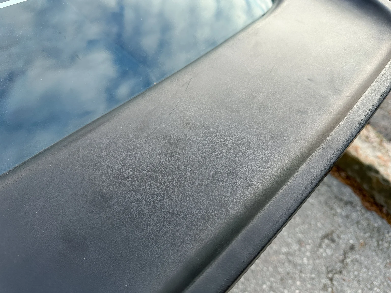 Exterior image of 1986 Porsche 944R (82)