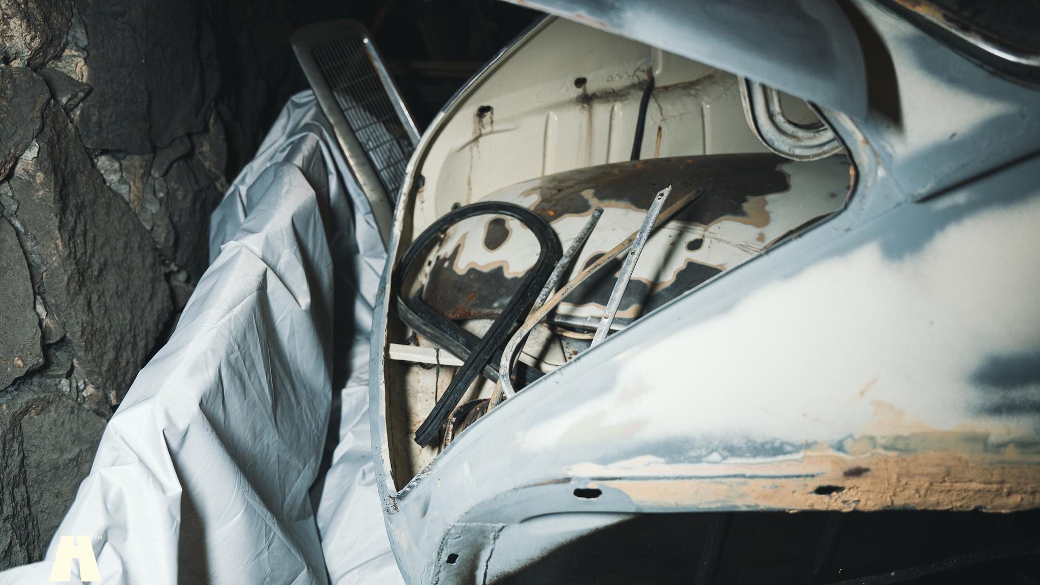 Interiörbild 1966 Volvo PV Sport barnfind