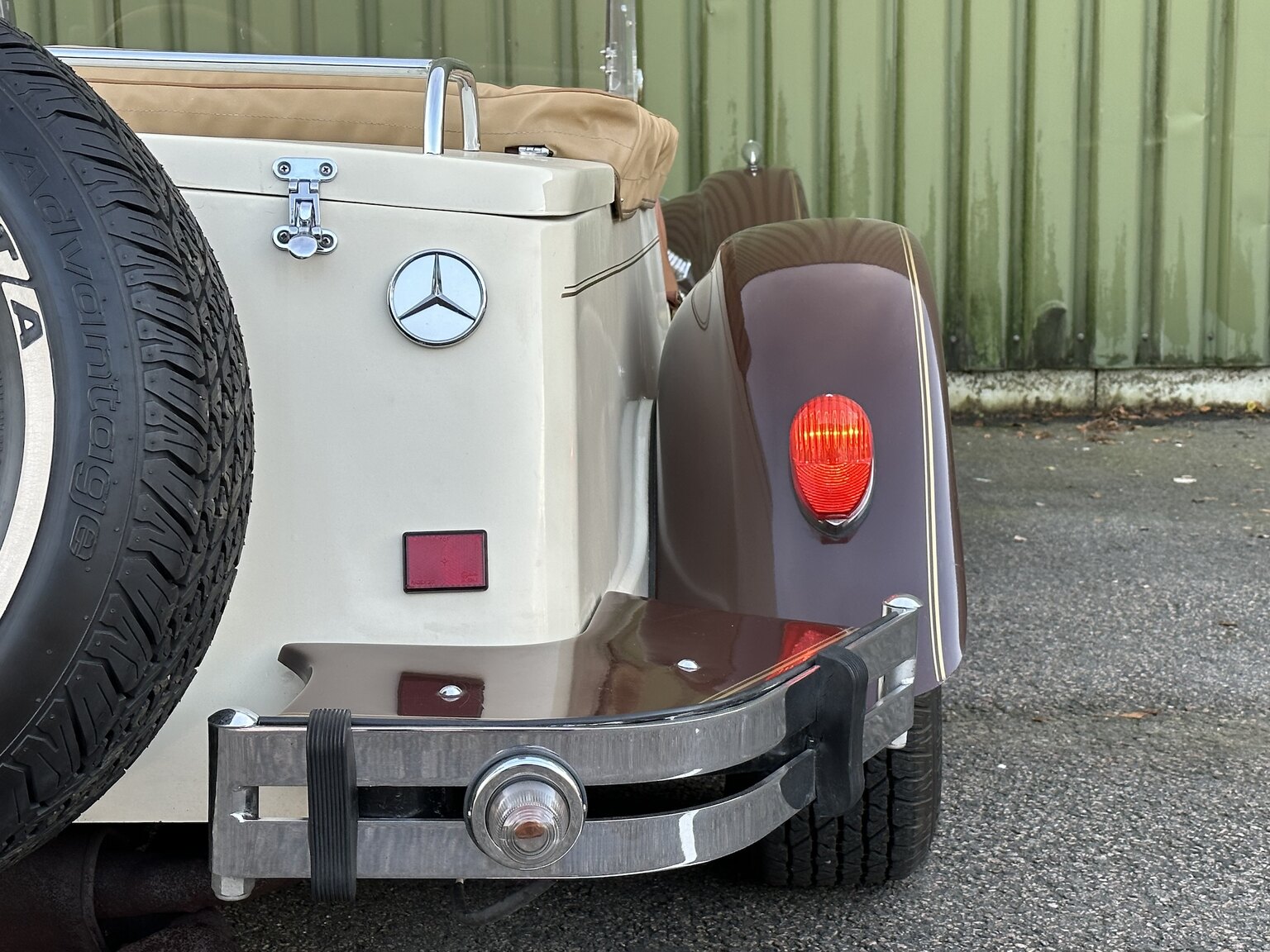 Exterior image of 1971 MB Gazelle