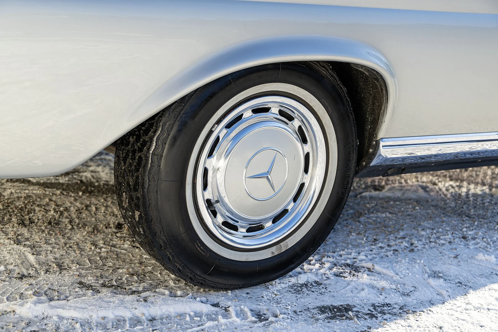 Aussenfoto 1970 Mercedes-Benz  280 SE 3.5 Coupé (19)