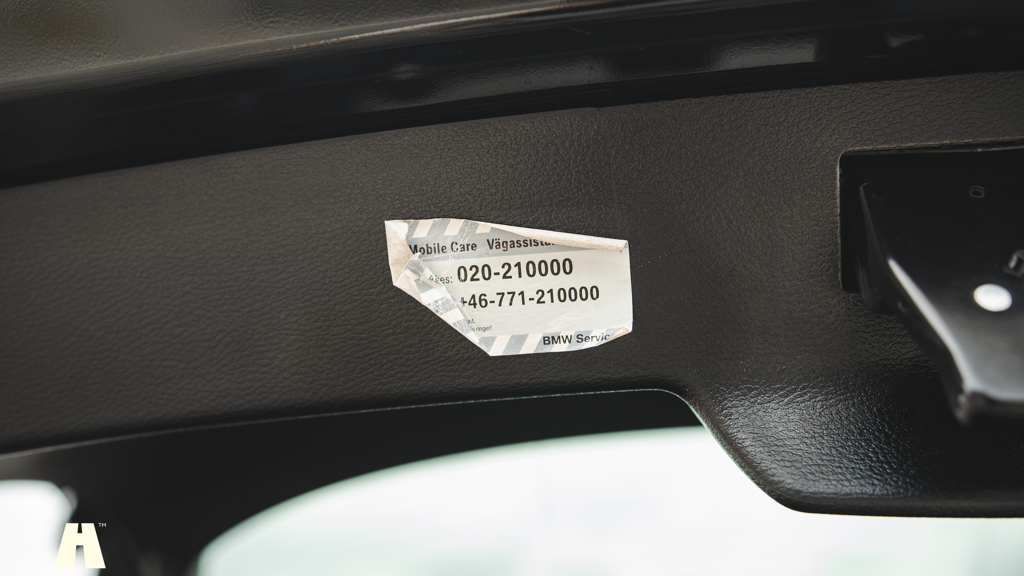 Innenraumfoto von 2010 BMW X6 M Ferrita 555HK (70)