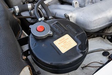 #<Image:0x00007f34f6c158e0>