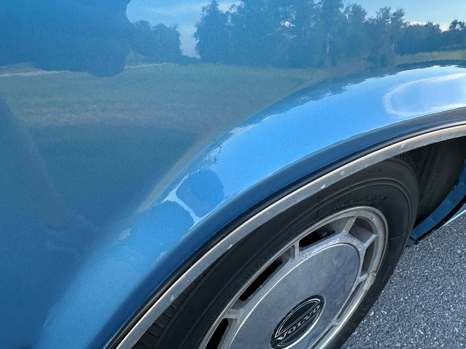 Exteriörbild på 1985 Volvo 760 GLE 2.8 V6 Automatisk