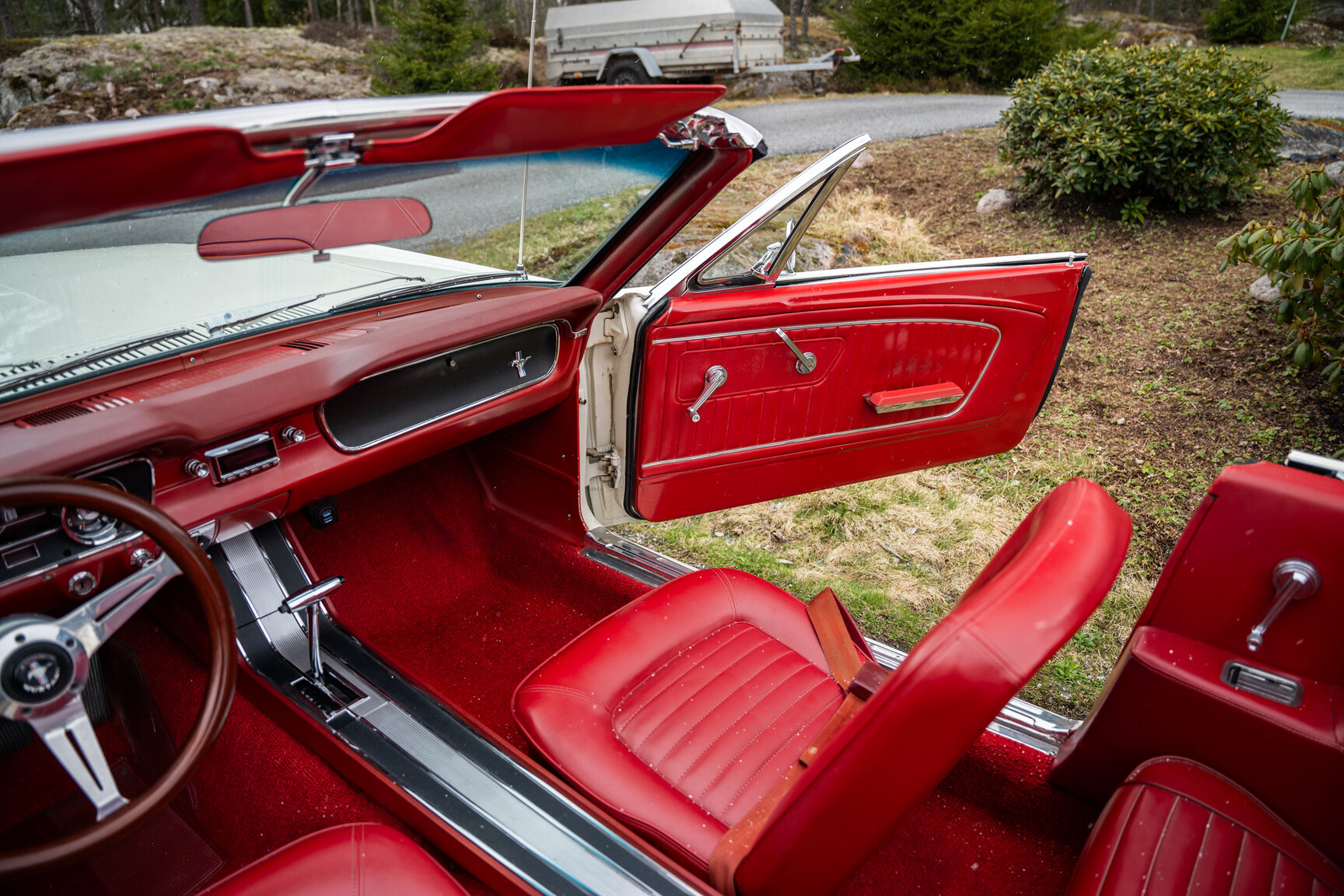 Innenraumfoto von 1965 Ford Mustang Cabriolet (21)