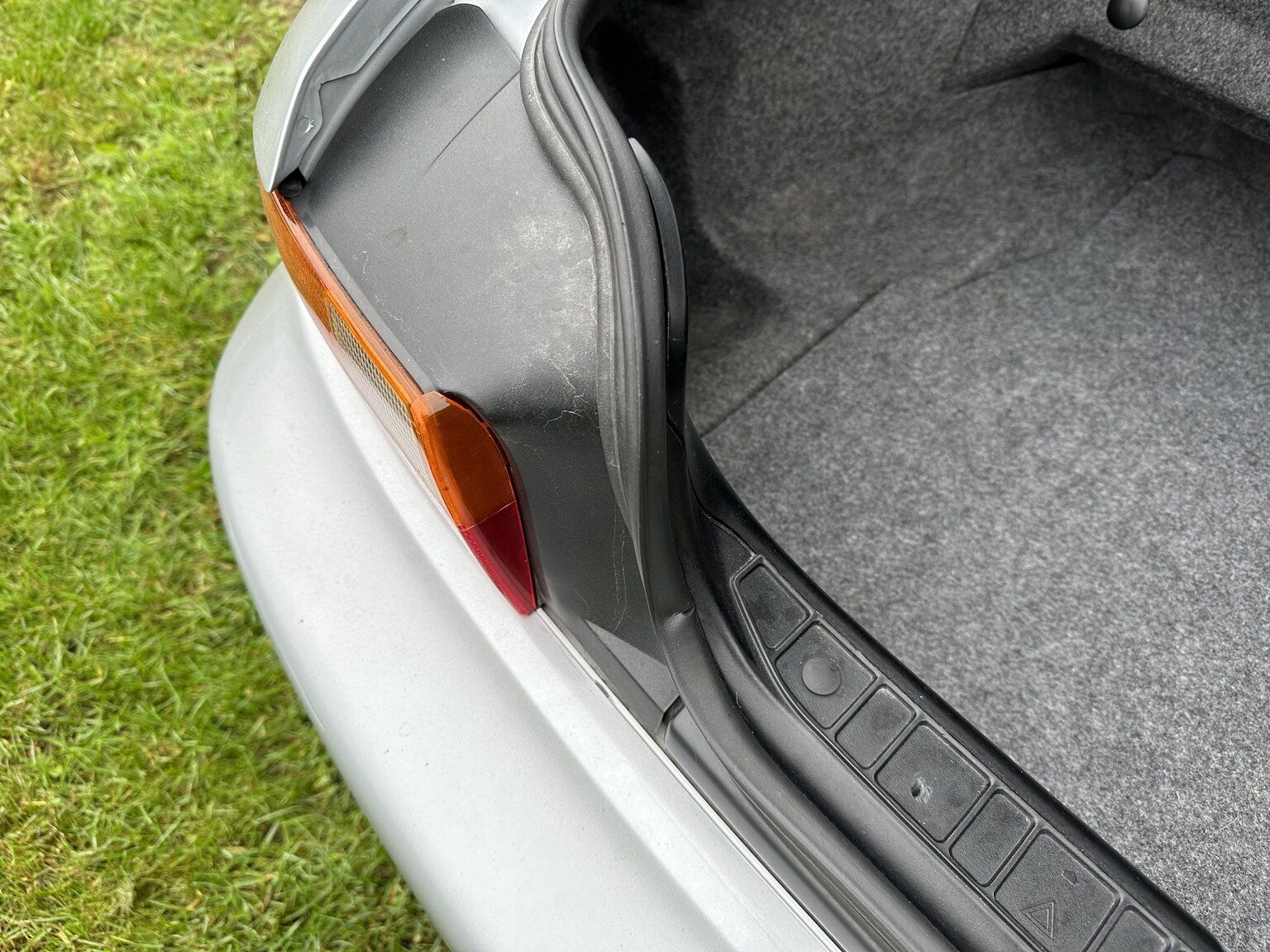Interior image of 1997 BMW Z3 2.8 Roadster